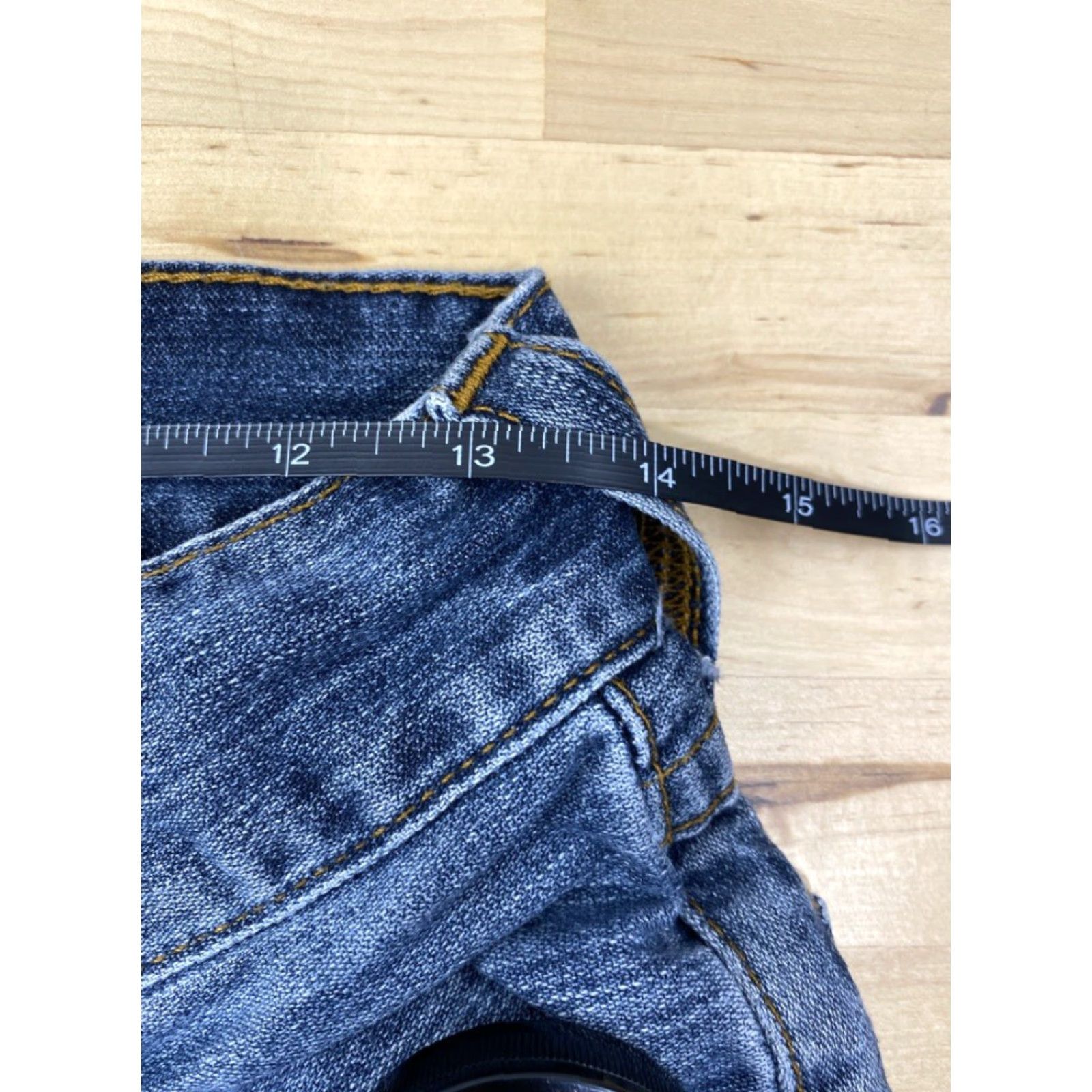 True Religion True Religion Women's Cut Off Jeans Blue Size 27 Size 27" / US 4 / IT 40 - 7 Thumbnail