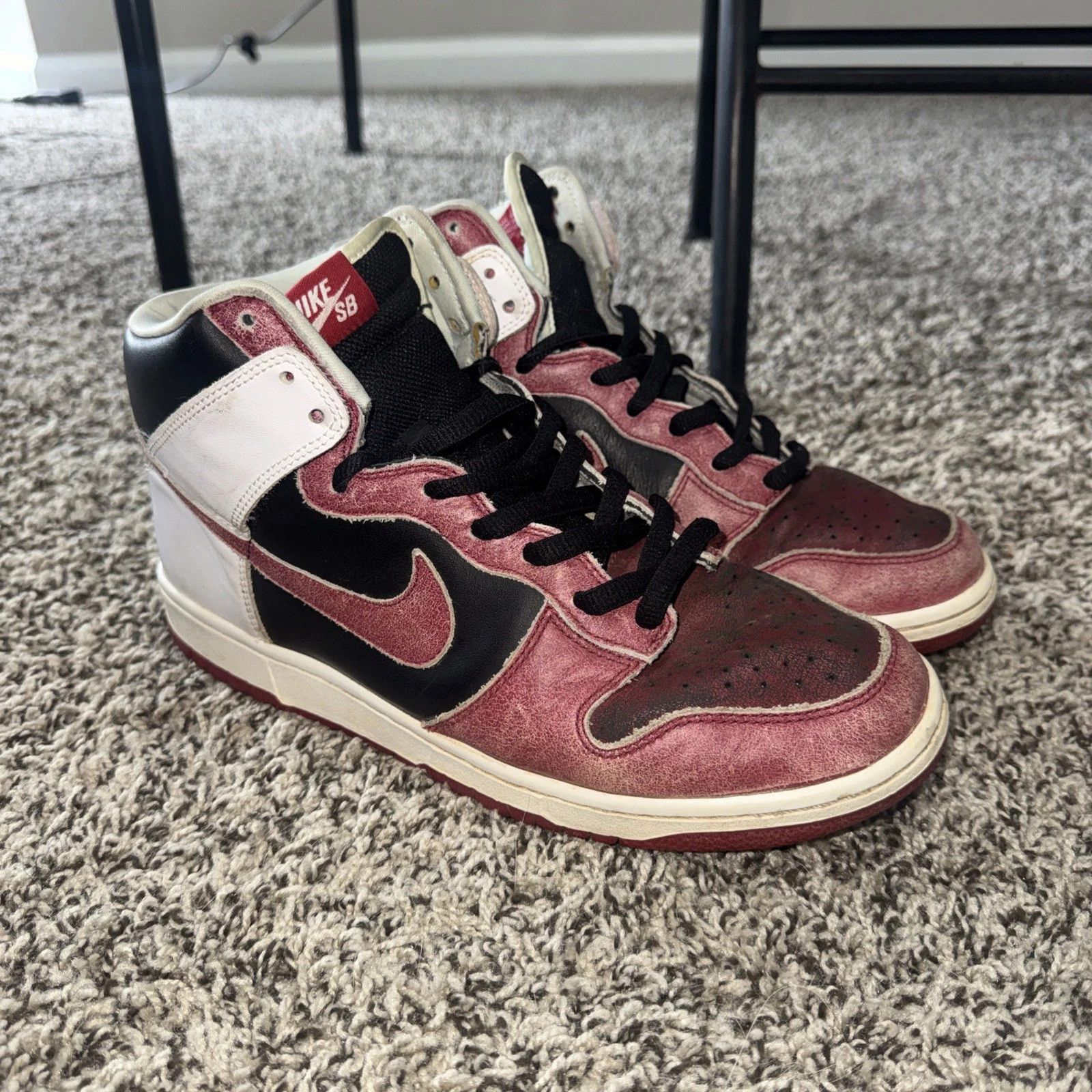 Nike Nike Dunk Jason Vorhees Dunk High Pro SB 2007 Size US 11 / EU 44 - 2 Thumbnail