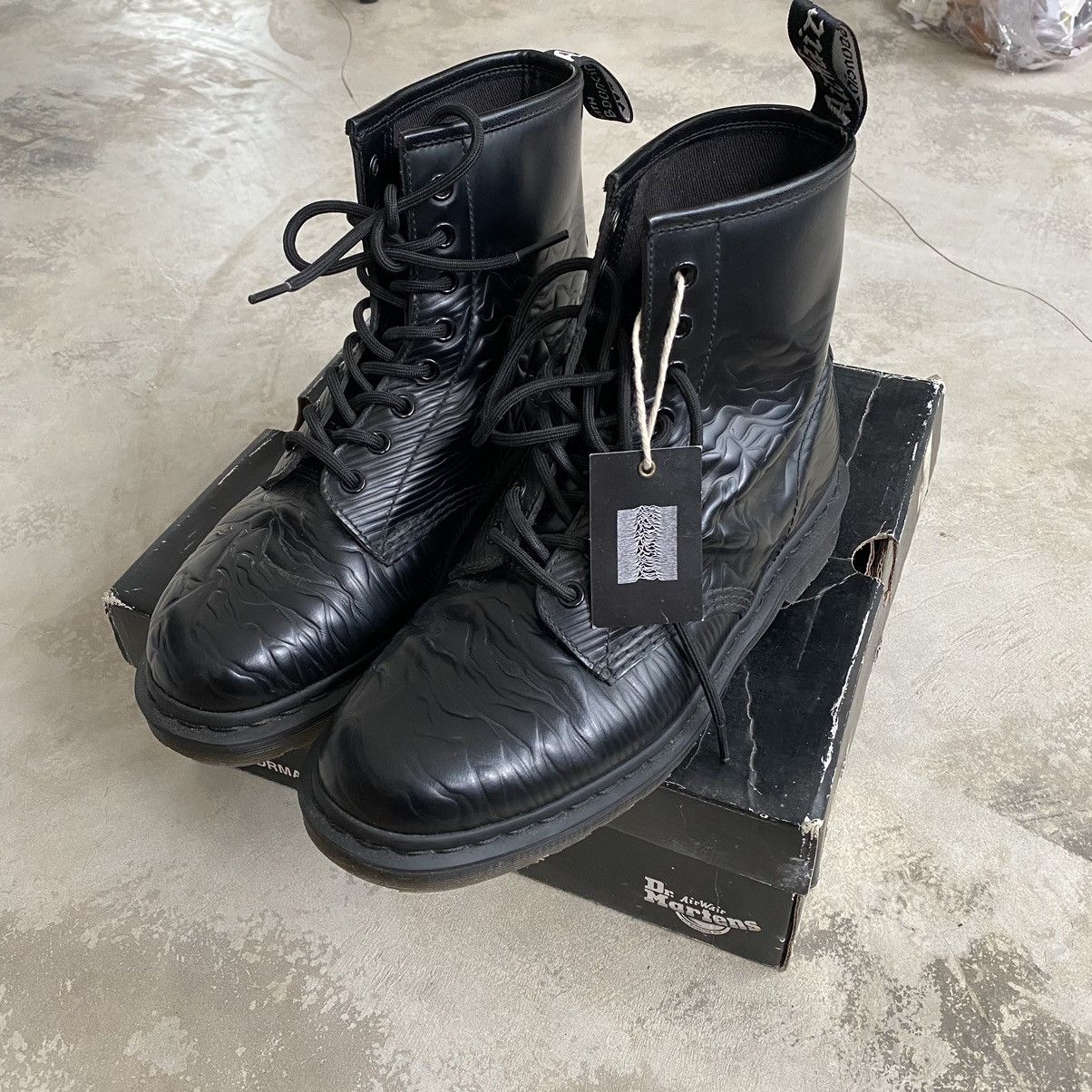 image of 1460 Dr Martens x Joy Division Unknown Pleasures Black Shoes, Men's (Size 8)