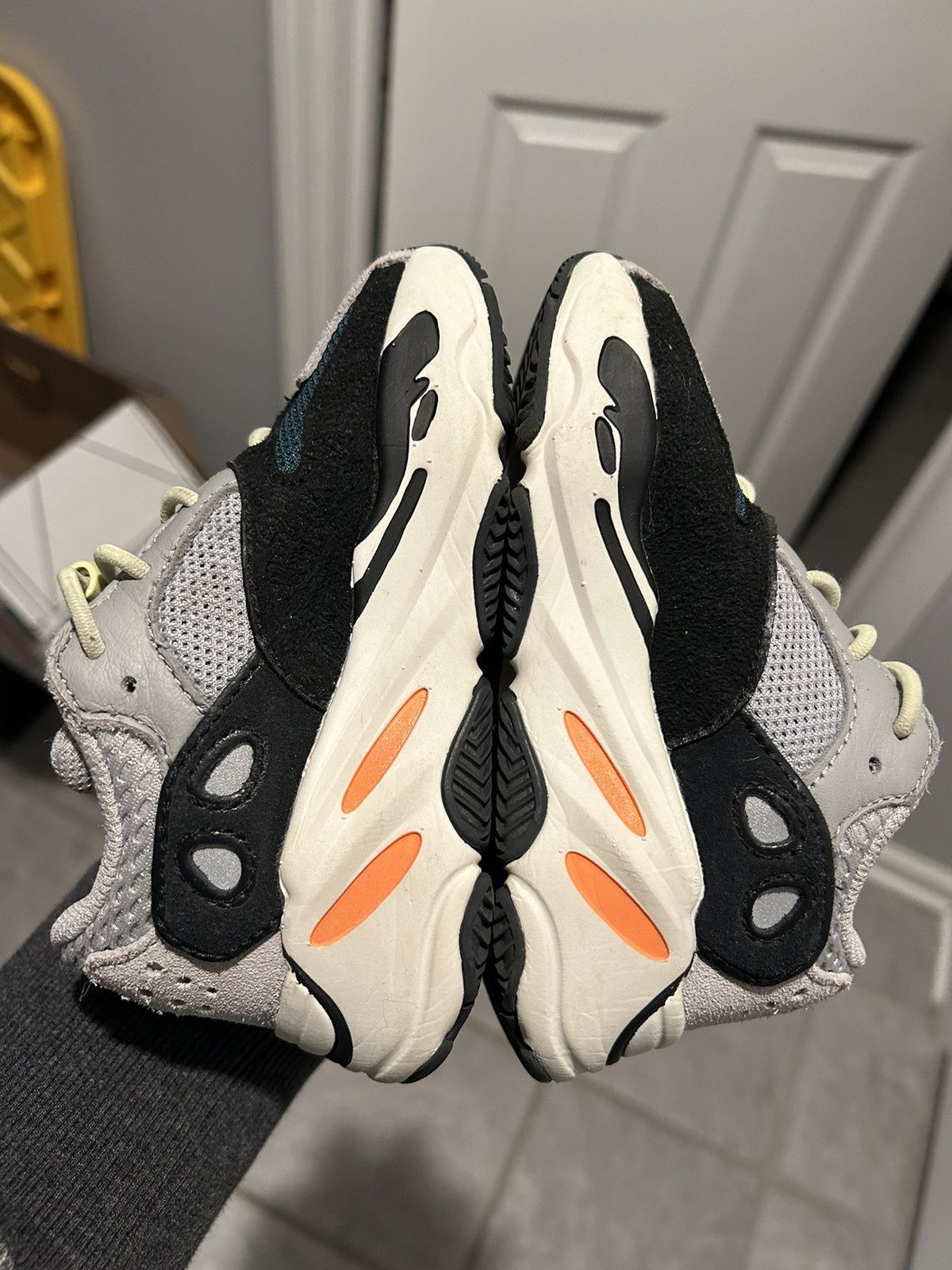 Adidas × Yeezy Yeezy Waverunner kids Size US 8 / EU 41 - 2 Thumbnail