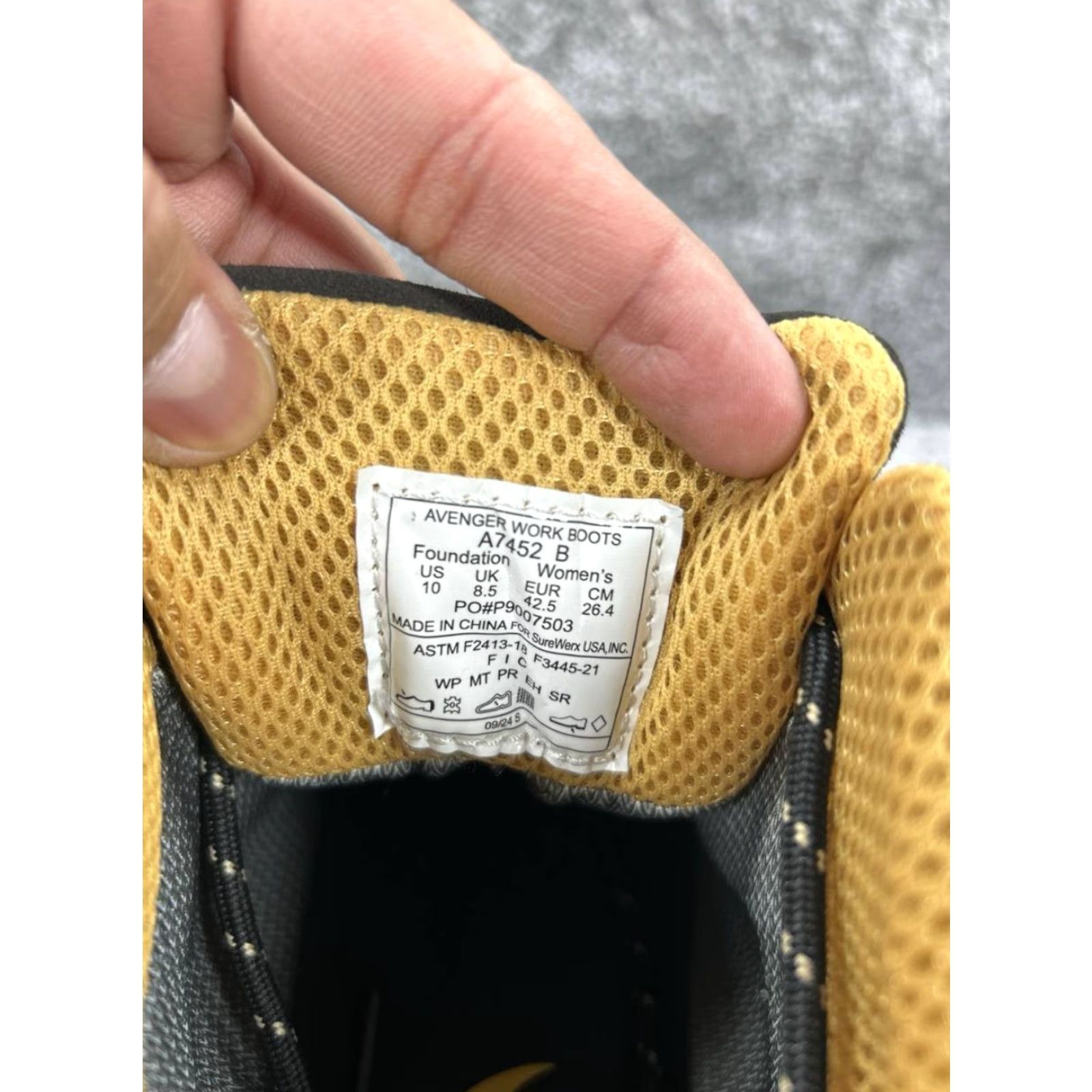 Carbon Avenger Foundation Boot Women Gray Leather Waterproof Work Boot Carbon Toe Size US 10 / IT 40 - 7 Thumbnail