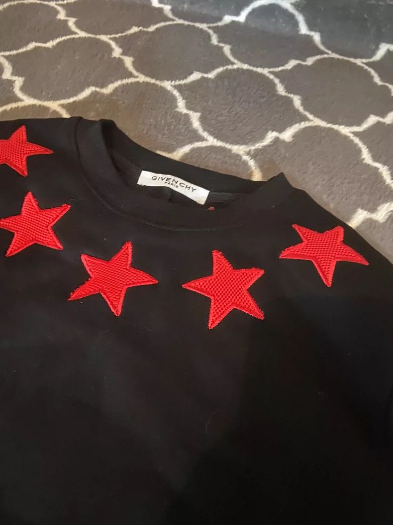 Other Givenchy Sweatshirt, Very Good Looking, Fleece Lined and T Size US S / EU 44-46 / 1 - 3 Thumbnail