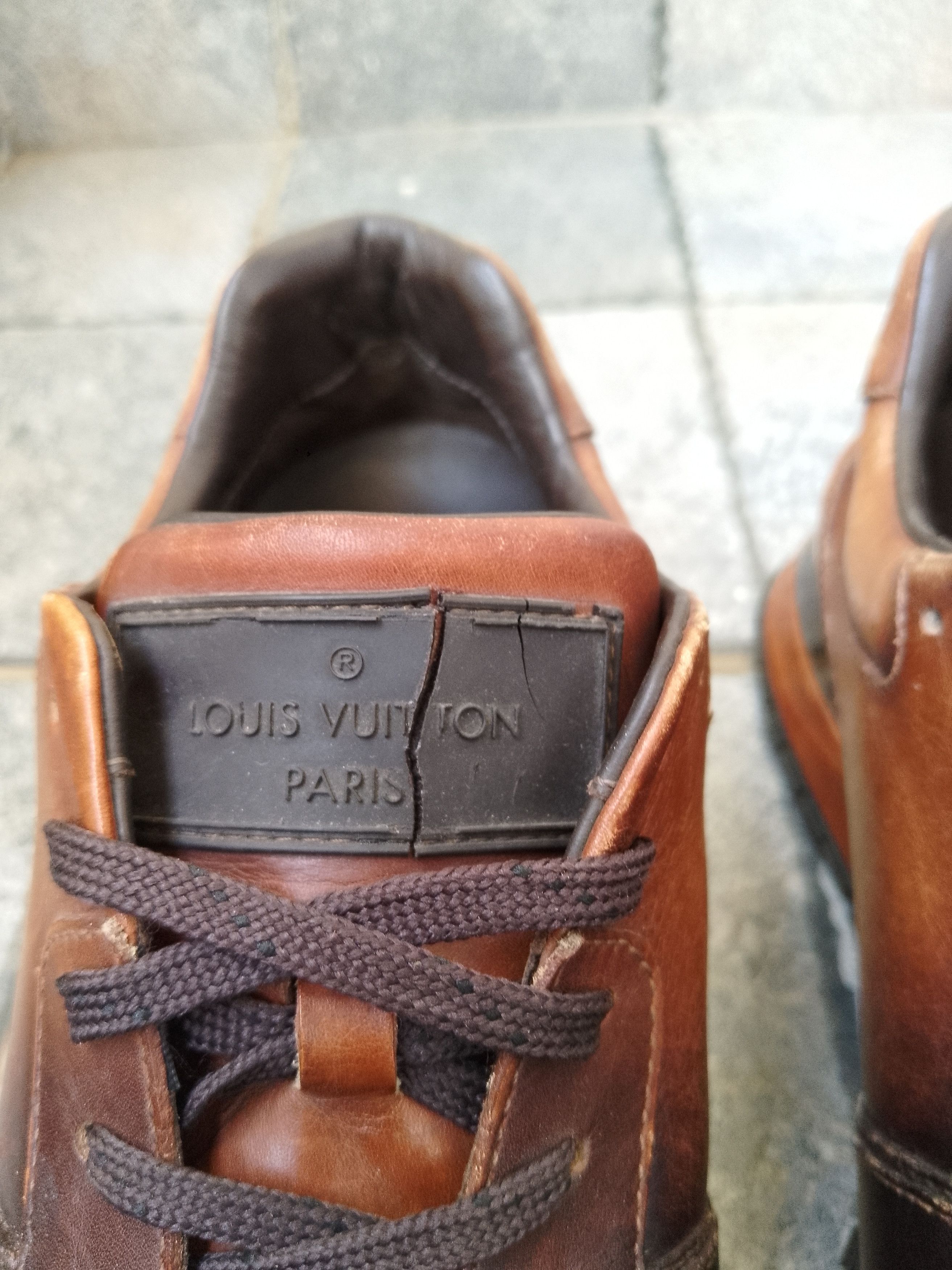 Louis Vuitton Run Away leather low trainers Size US 6 / EU 39 - 5 Thumbnail