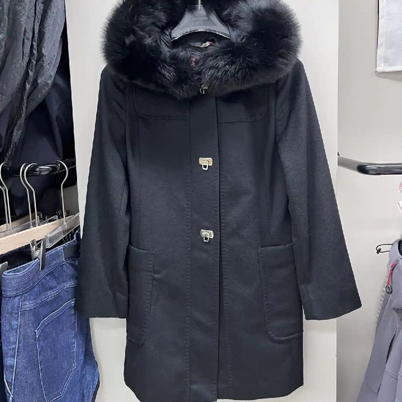 Max Mara MaxMara Black Women's Coat with Fur Hood 0089 Size M / US 6-8 / IT 42-44 - 1 Thumbnail