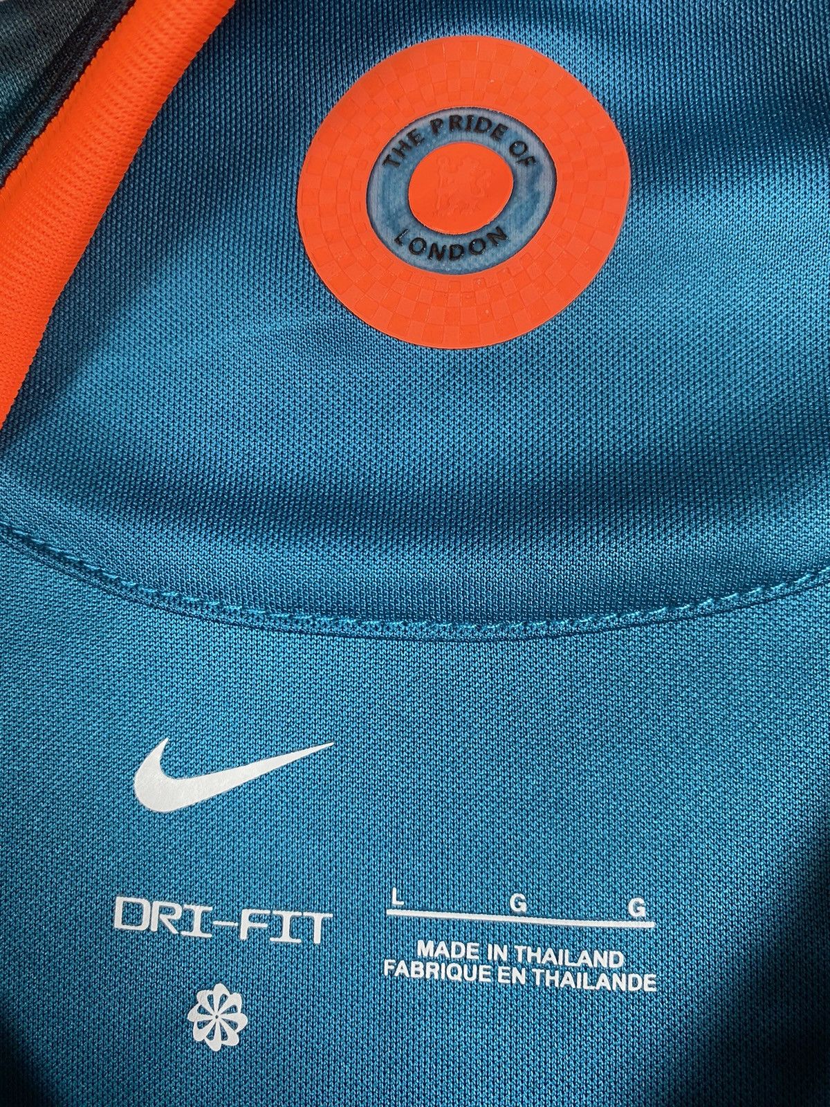 Chelsea Soccer × Nike Nike Chelsea 2019 Soccer Jersey Size US L / EU 52-54 / 3 - 12 Thumbnail