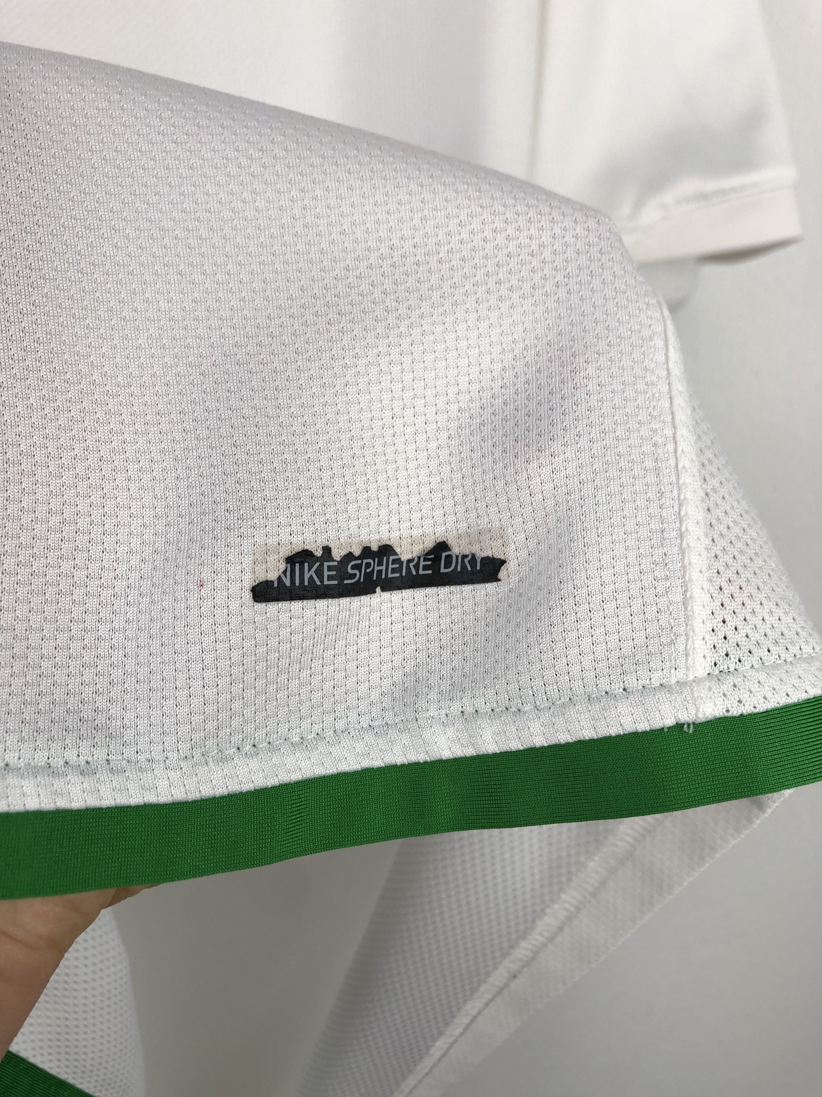 Nike Celtic Cup Shirt football shirt Soccer Nike White Jersey Size US M / EU 48-50 / 2 - 9 Thumbnail