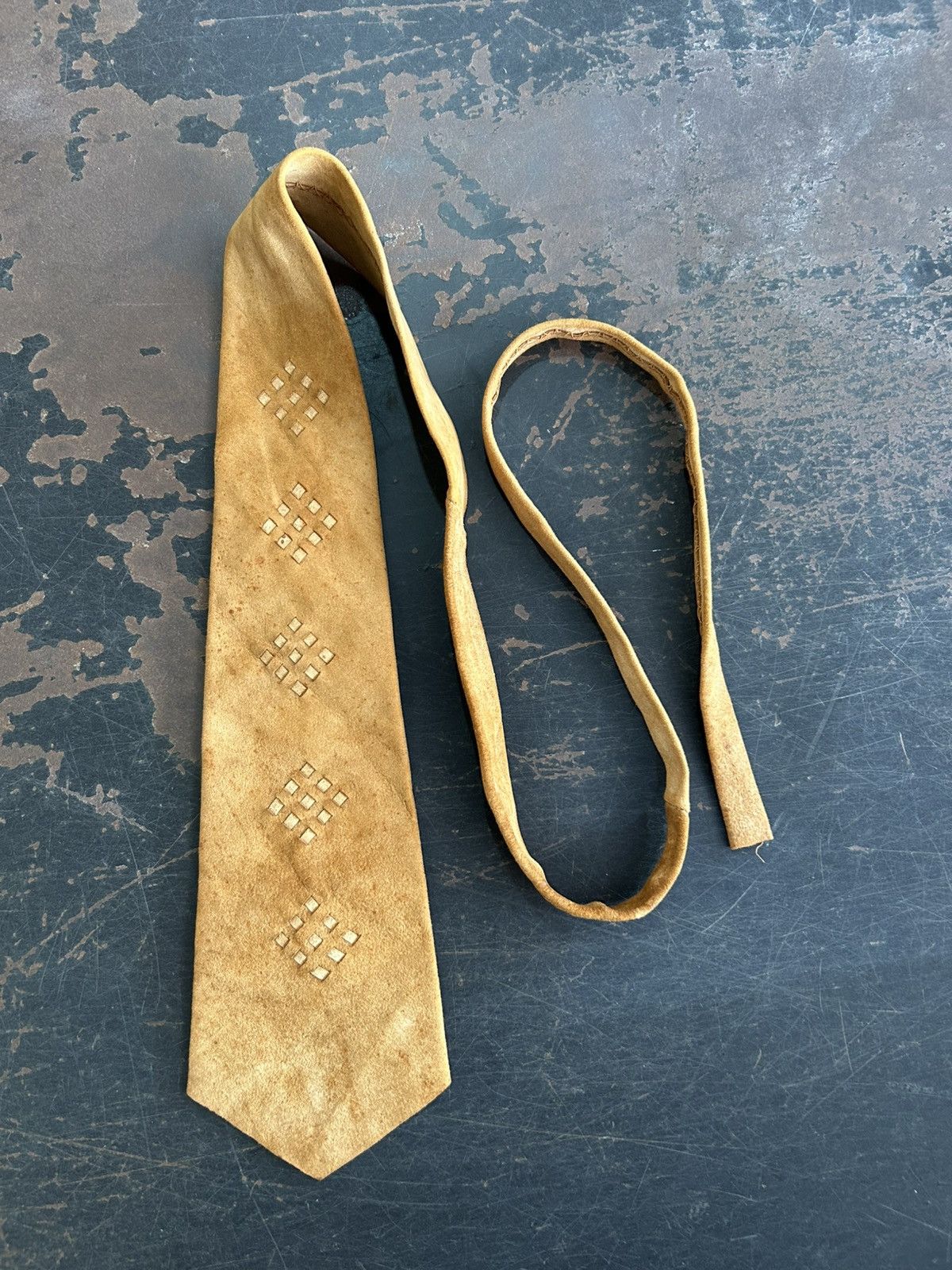 Genuine Leather VINTAGE GENUINE LEATHER TIE Size ONE SIZE - 1 Thumbnail