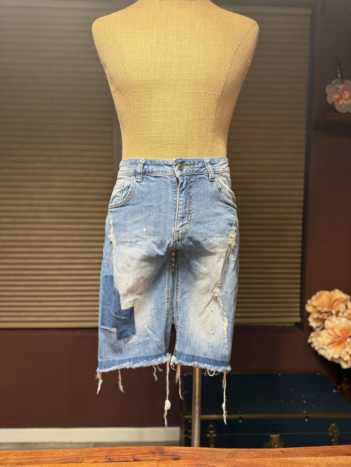 Other Distressed Patchwork Denim Shorts – Grunge Street Style Size US 29 - 2 Thumbnail