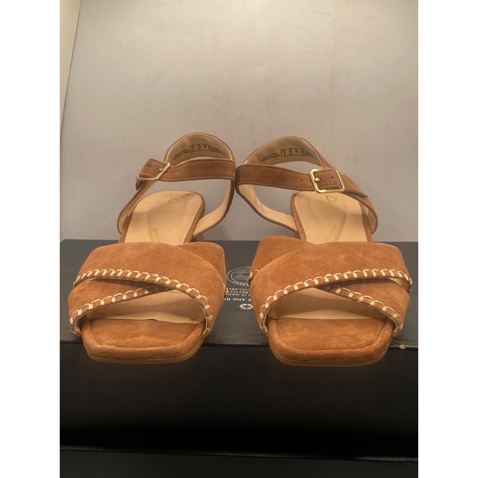 Clarks Clarks Signature Serina35 Cross Suede Sandals Size 7.5 Size US 7.5 / IT 37.5 - 2 Thumbnail