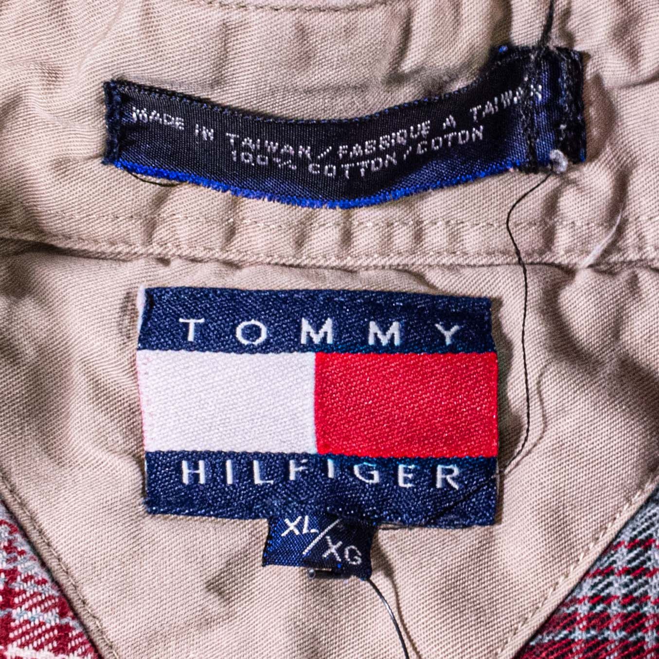 Tommy Hilfiger Vintage 90s Tommy Hilfiger Crest Plaid Button Down Shirt XL Size US XL / EU 56 / 4 - 6 Thumbnail