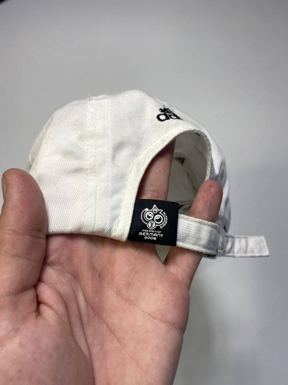 Adidas Vintage FIFA World Cup Germany 2006 Cap Size ONE SIZE - 6 Thumbnail
