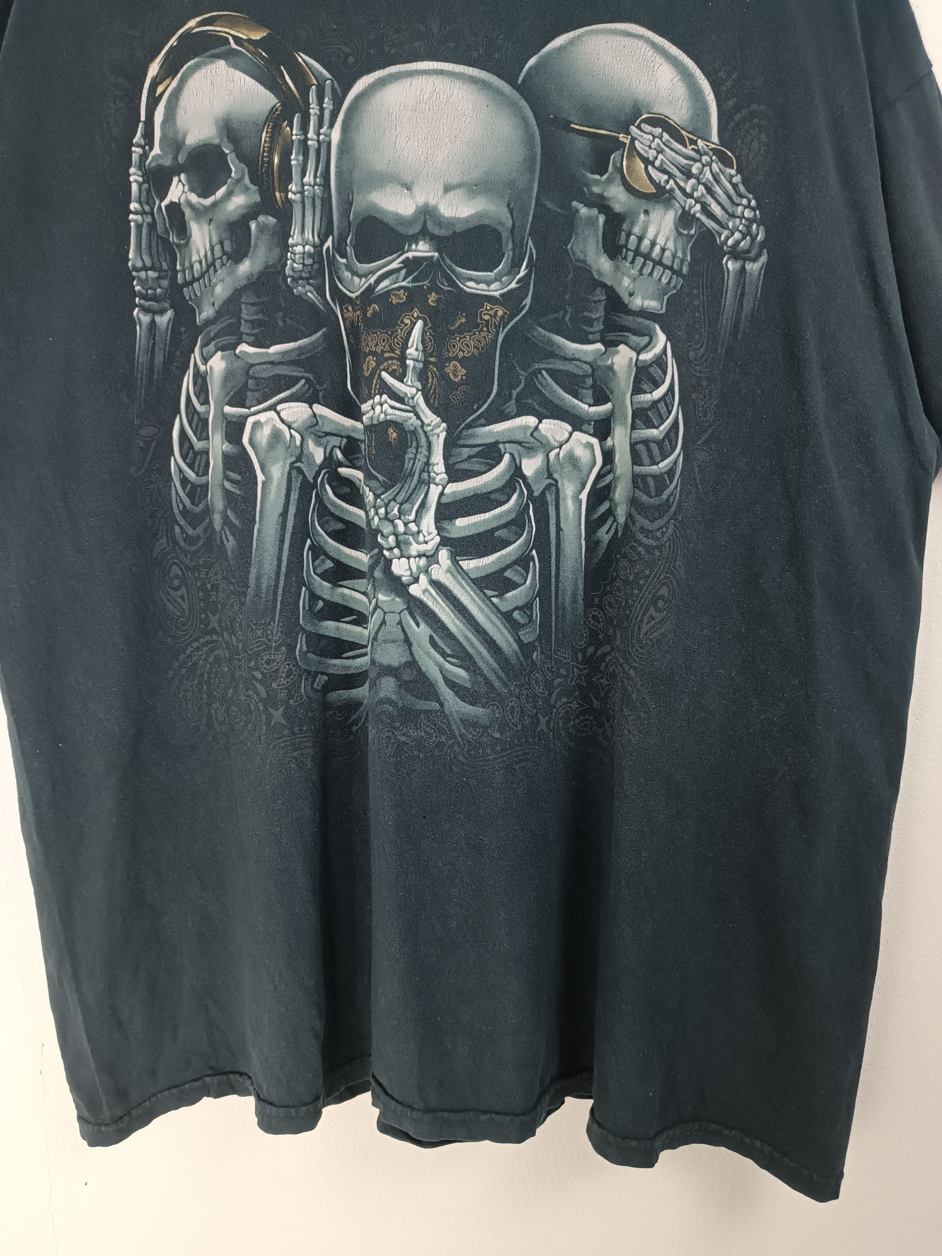 Vintage VINTAGE Y2K SEE NO EVIL SPEAK NO EVIL SKULL TEE VERY RARE Size US XL / EU 56 / 4 - 7 Thumbnail
