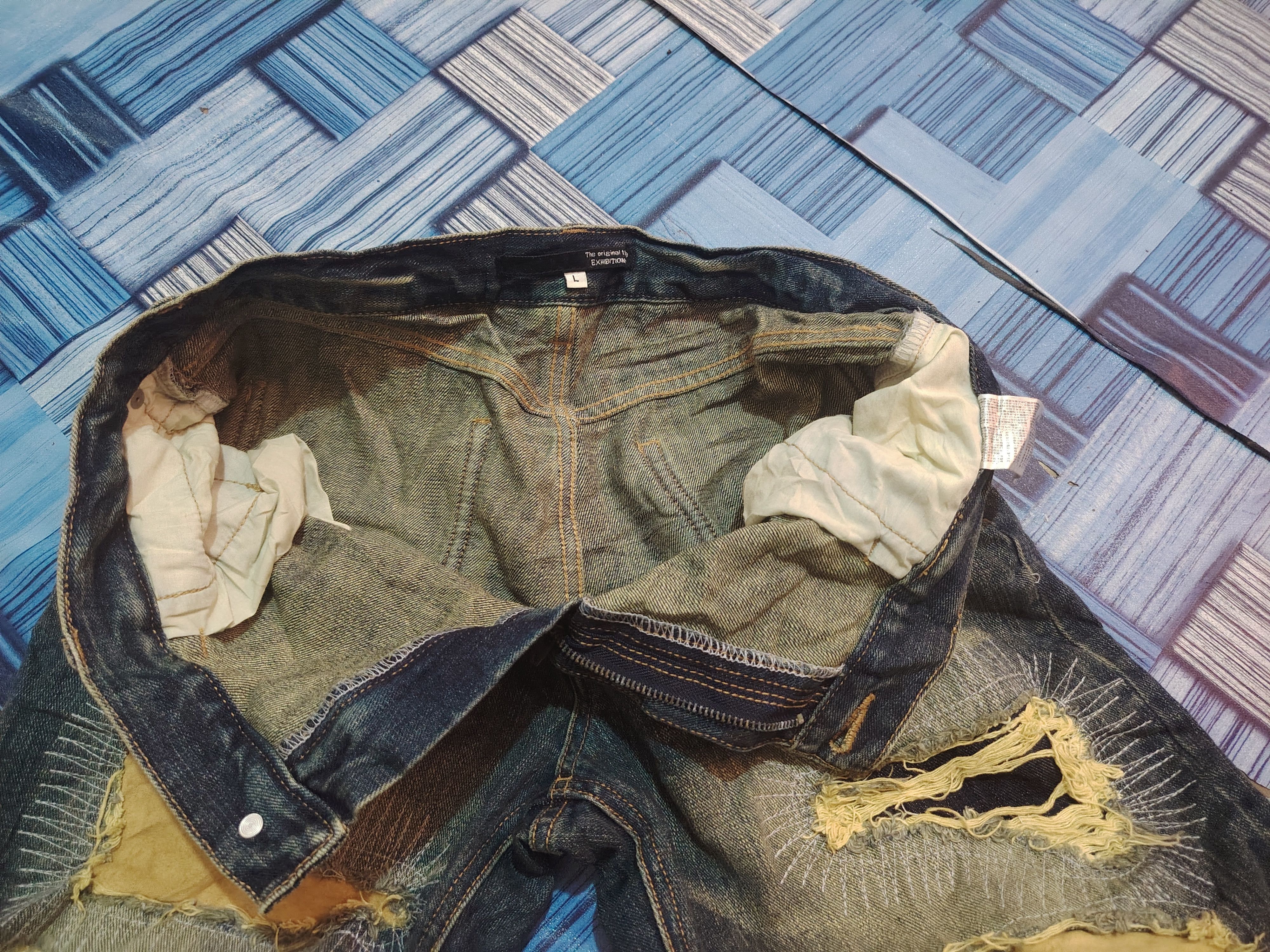 Who Decides War Japanese Exhibitionist TTU Distressed Denim Size US 33 - 21 Thumbnail