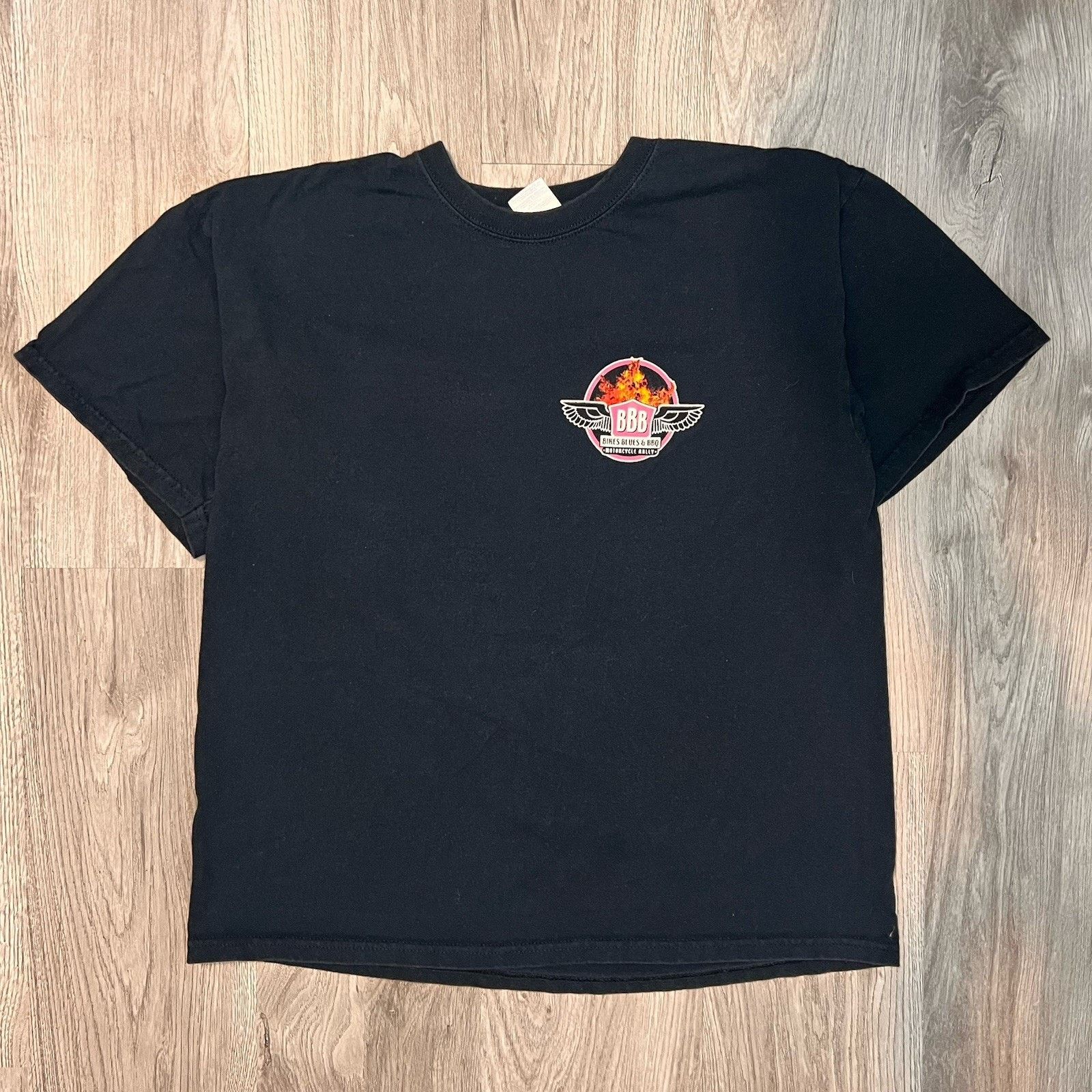Gildan Vintage Bikes, Blues & BBQ tee shirt lrg ls motorcycle 2010 Size US L / EU 52-54 / 3 - 1 Thumbnail