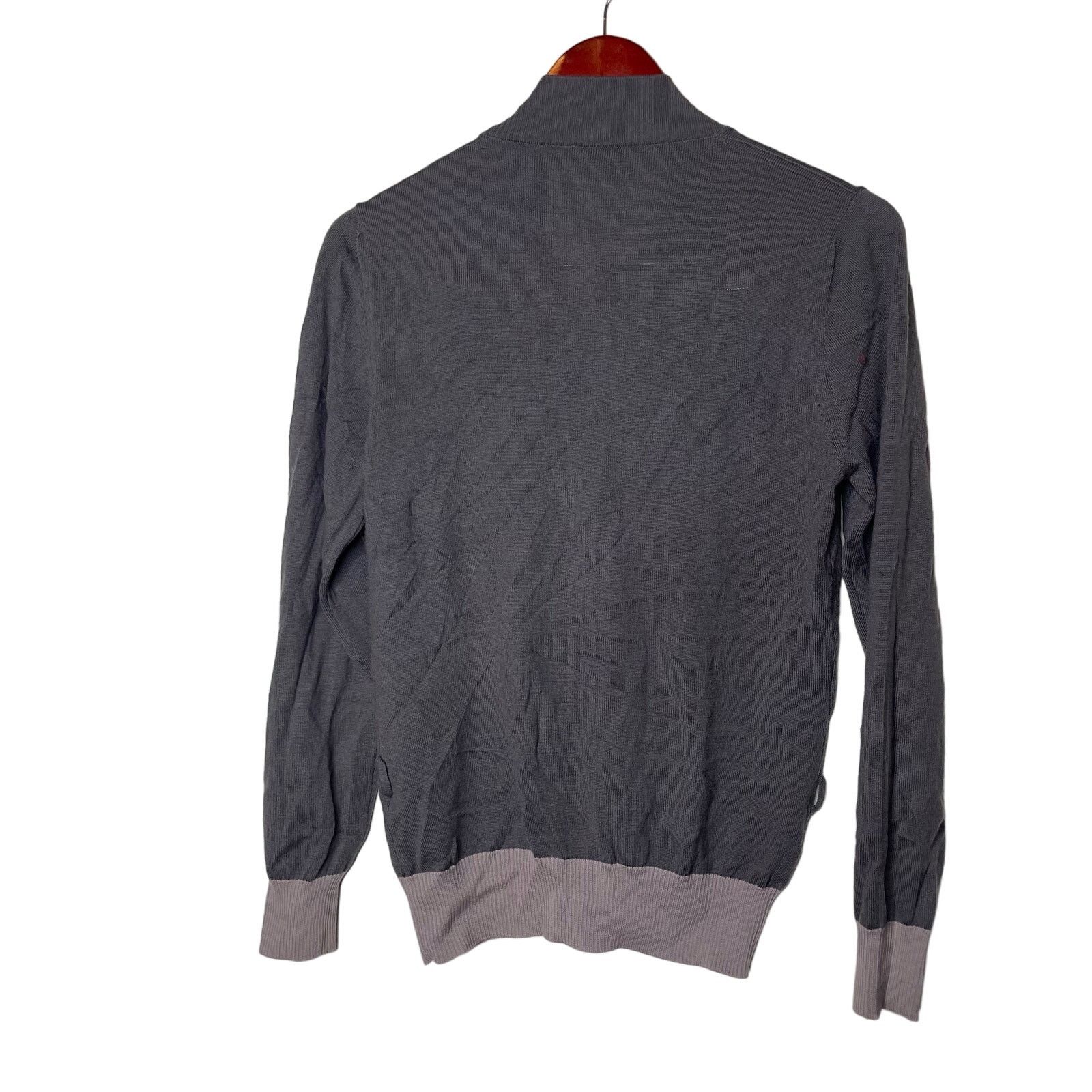 Fendi Fendi V Neck Merino Wool Cardigan Sweater Gray 44 Size M / US 6-8 / IT 42-44 - 3 Thumbnail