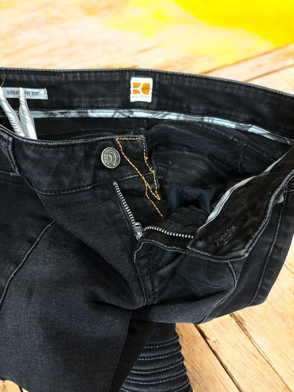 Hugo Boss Hugo Boss Orange Laliker jeans size W26 L32 Size 26" / US 2 / IT 38 - 5 Thumbnail