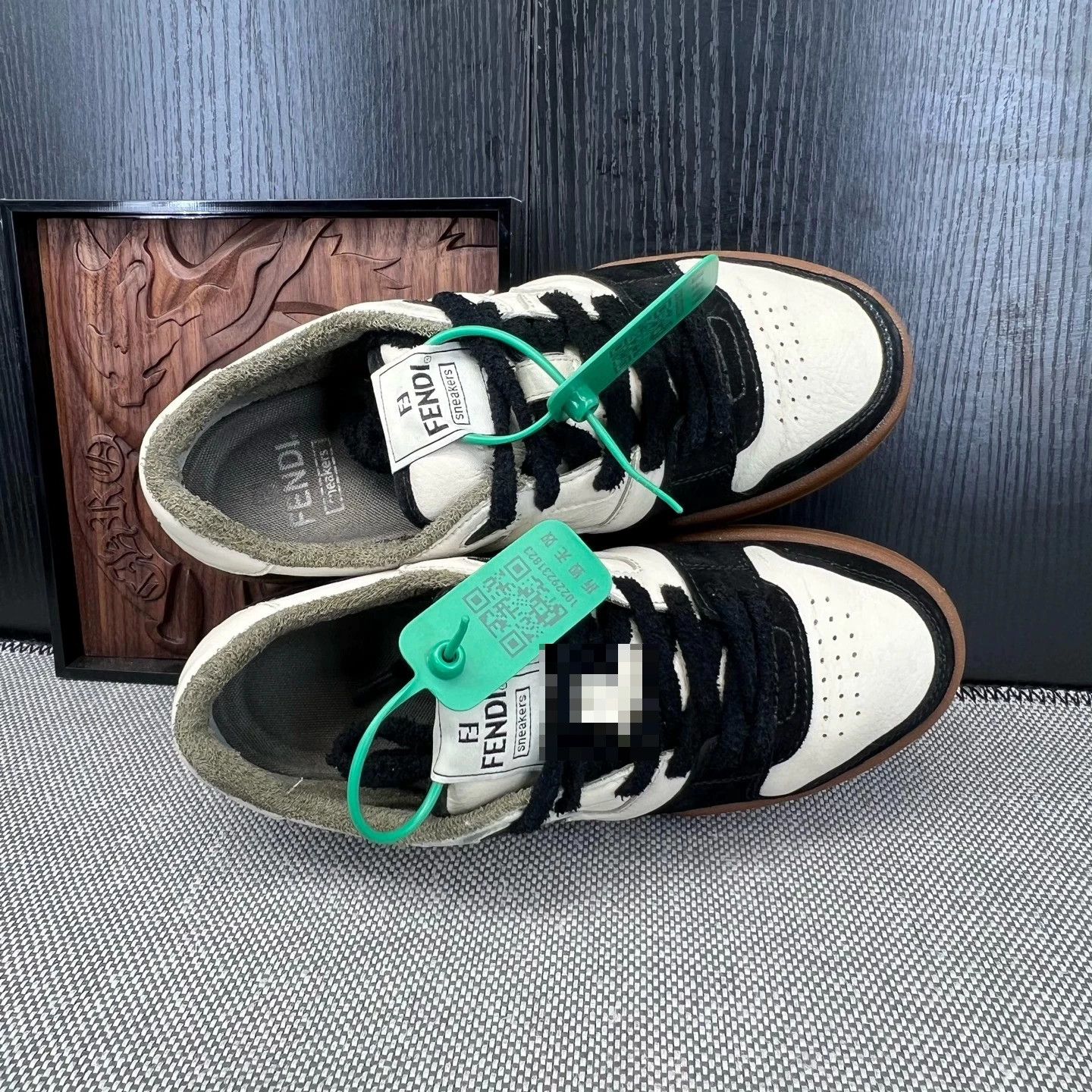 Fendi Fendi Match black white size 39 like new Size US 9 / IT 39 - 5 Thumbnail