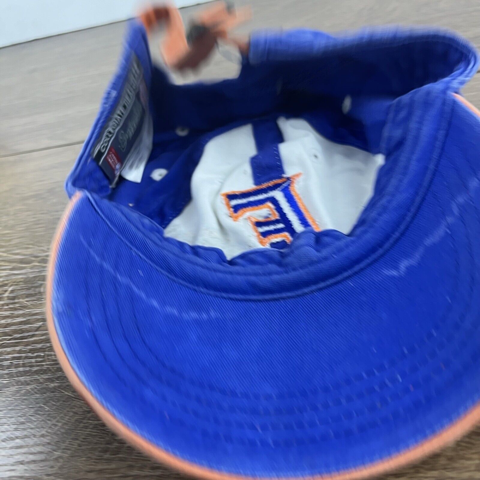 Other Florida Gators Hat UF Adjustable Hat White Adjustable Hat Wh Size ONE SIZE - 12 Thumbnail
