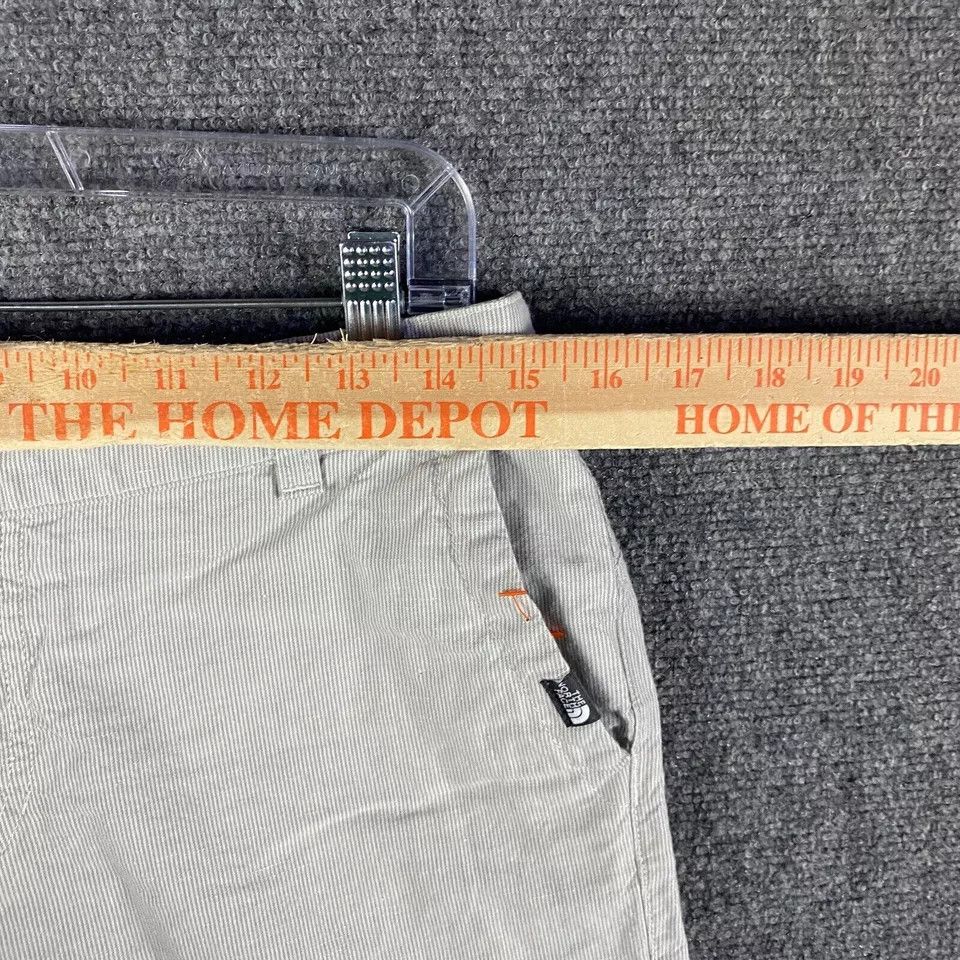 The North Face The North Face Shorts Women 6 Linen Blend Slash Pockets Size 30" / US 8 / IT 44 - 2 Thumbnail