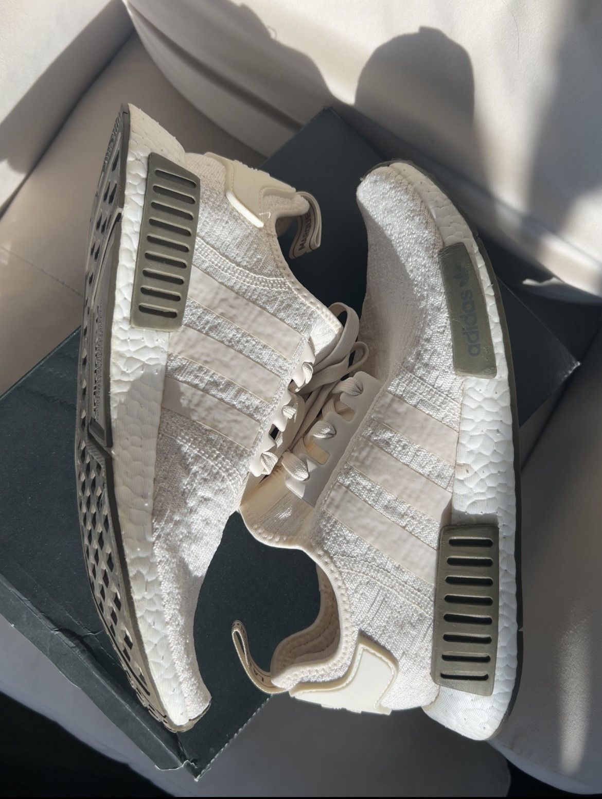Adidas Adidas NMD R1 Chalk White Trace Olive Size US 10 / EU 43 - 2 Thumbnail