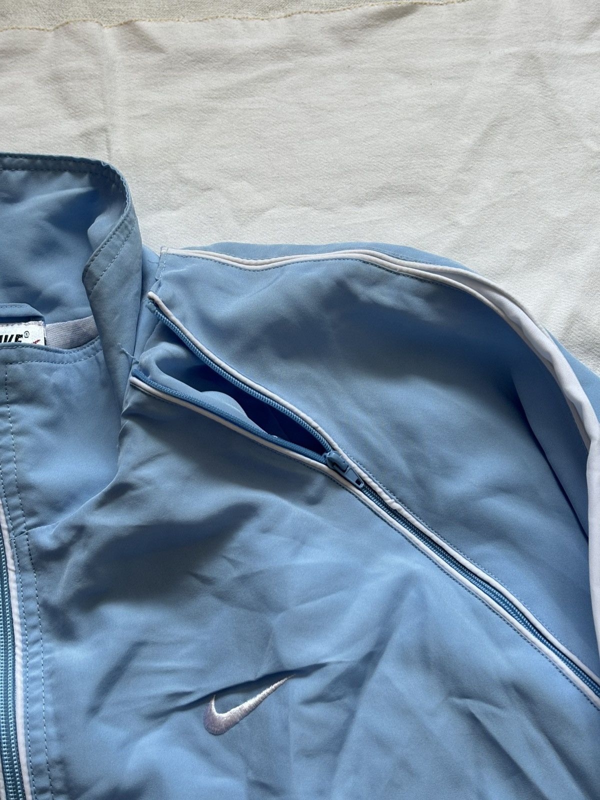 Nike VINTAGE NIKE Size US M / EU 48-50 / 2 - 5 Thumbnail