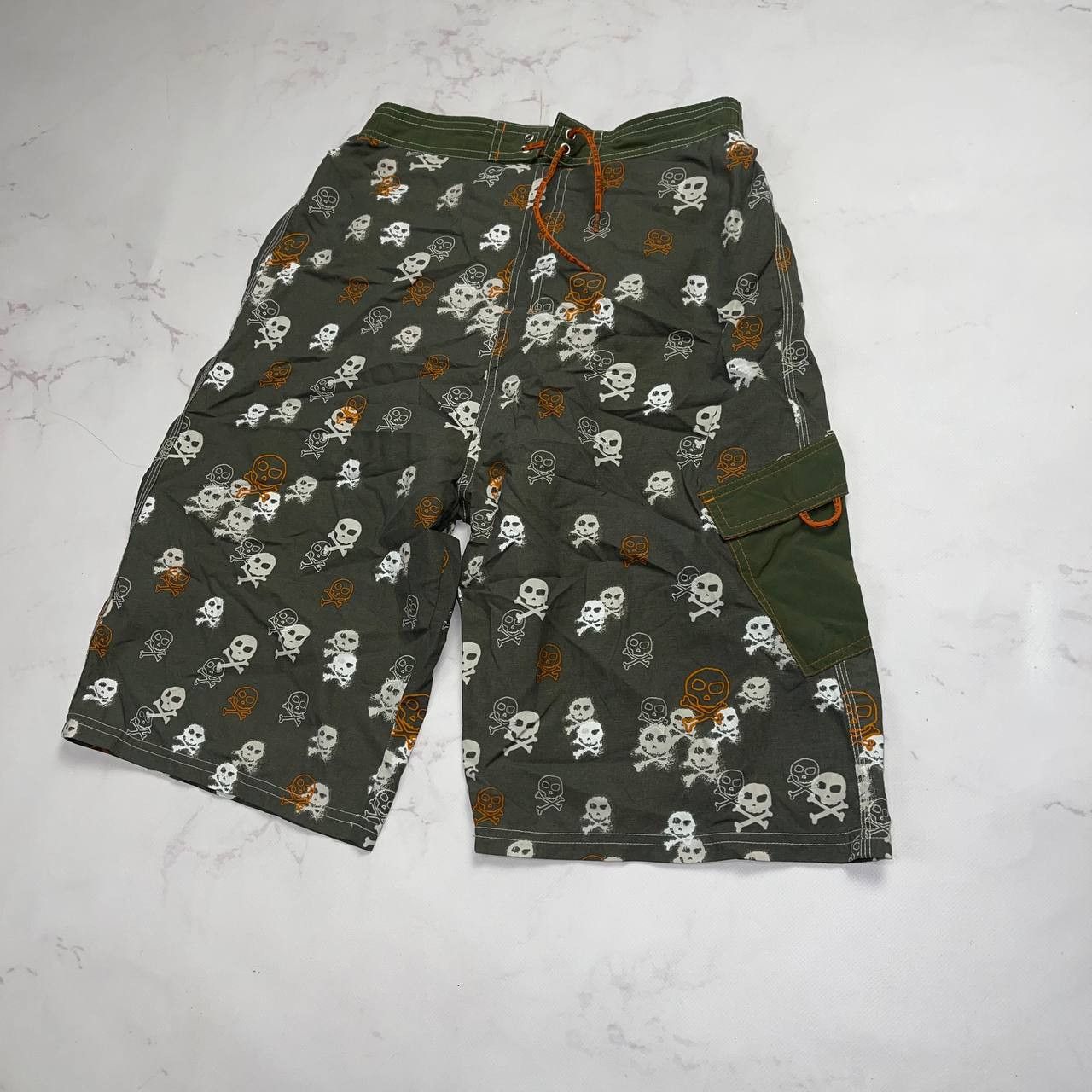 Vintage vintage x streatwear y2k Skeleton skulls vintage shorts sz s Size US 30 / EU 46 - 2 Thumbnail