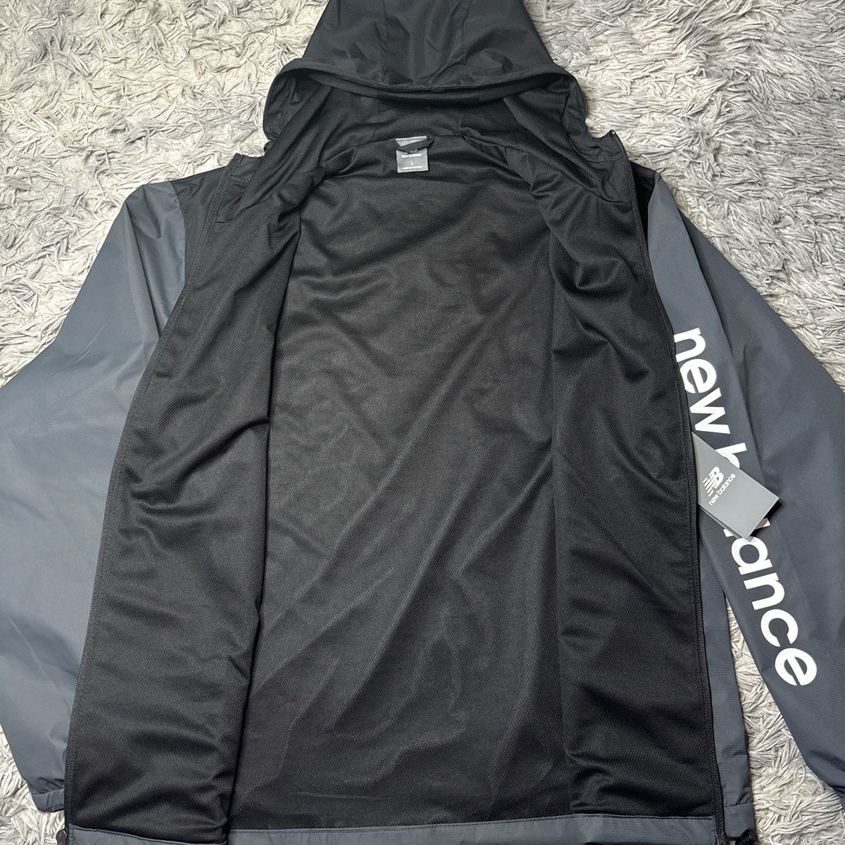 New Balance New Balance grey windbreaker jacket Size US L / EU 52-54 / 3 - 3 Thumbnail