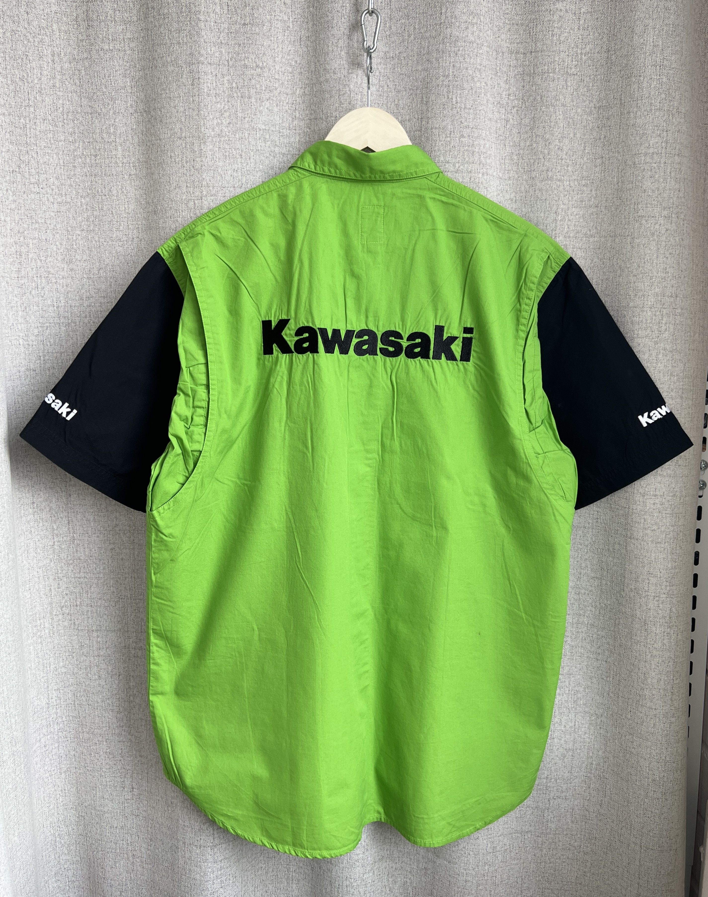 Vintage Y2K Kawasaki Ninja 2004 Moto Button Shirt Embroidery Size US L / EU 52-54 / 3 - 4 Thumbnail
