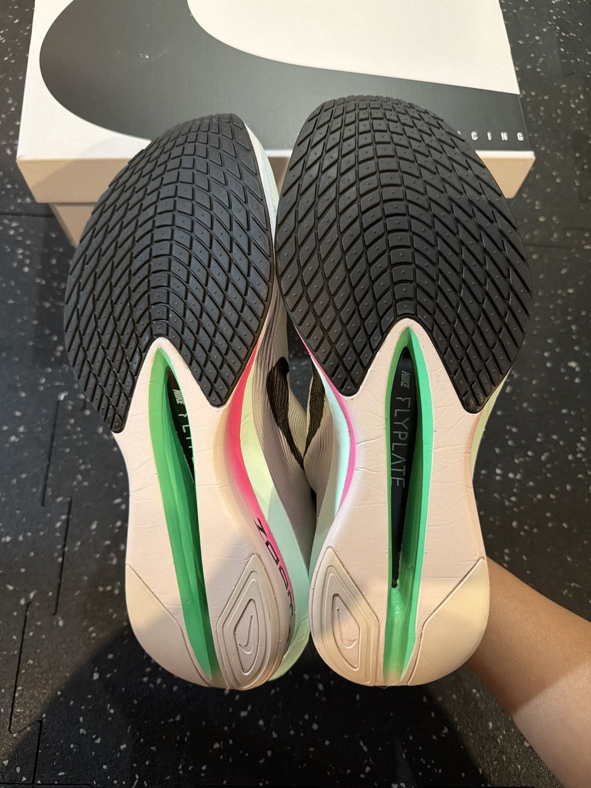 Nike Nike VaporFly 4 Hyper Pink/ Mint Foam Size US 11 / EU 44 - 4 Thumbnail