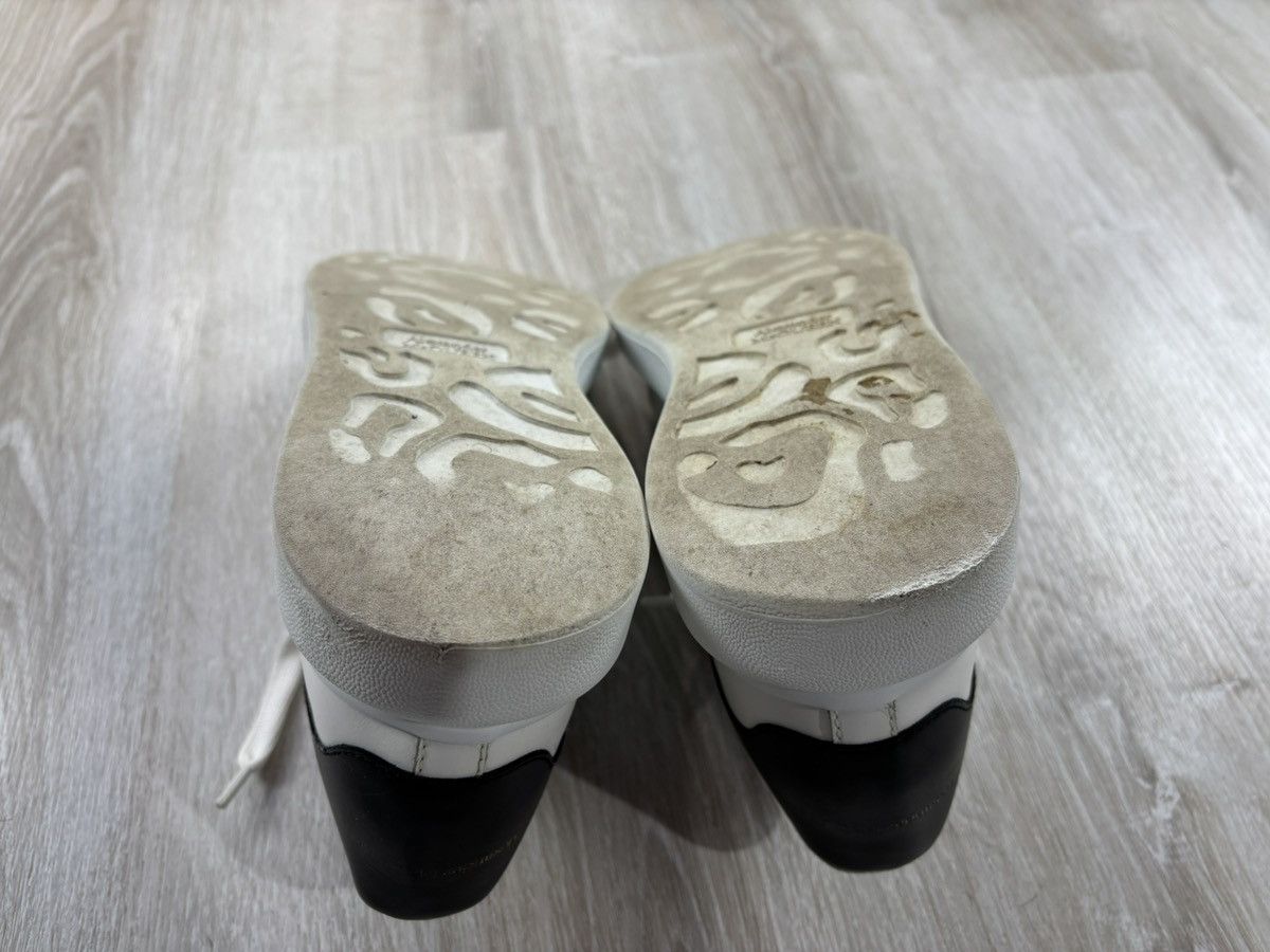 Alexander McQueen × Designer Womens sneakers Alexandr McQueen Size 40 Size US 10 / IT 40 - 13 Thumbnail