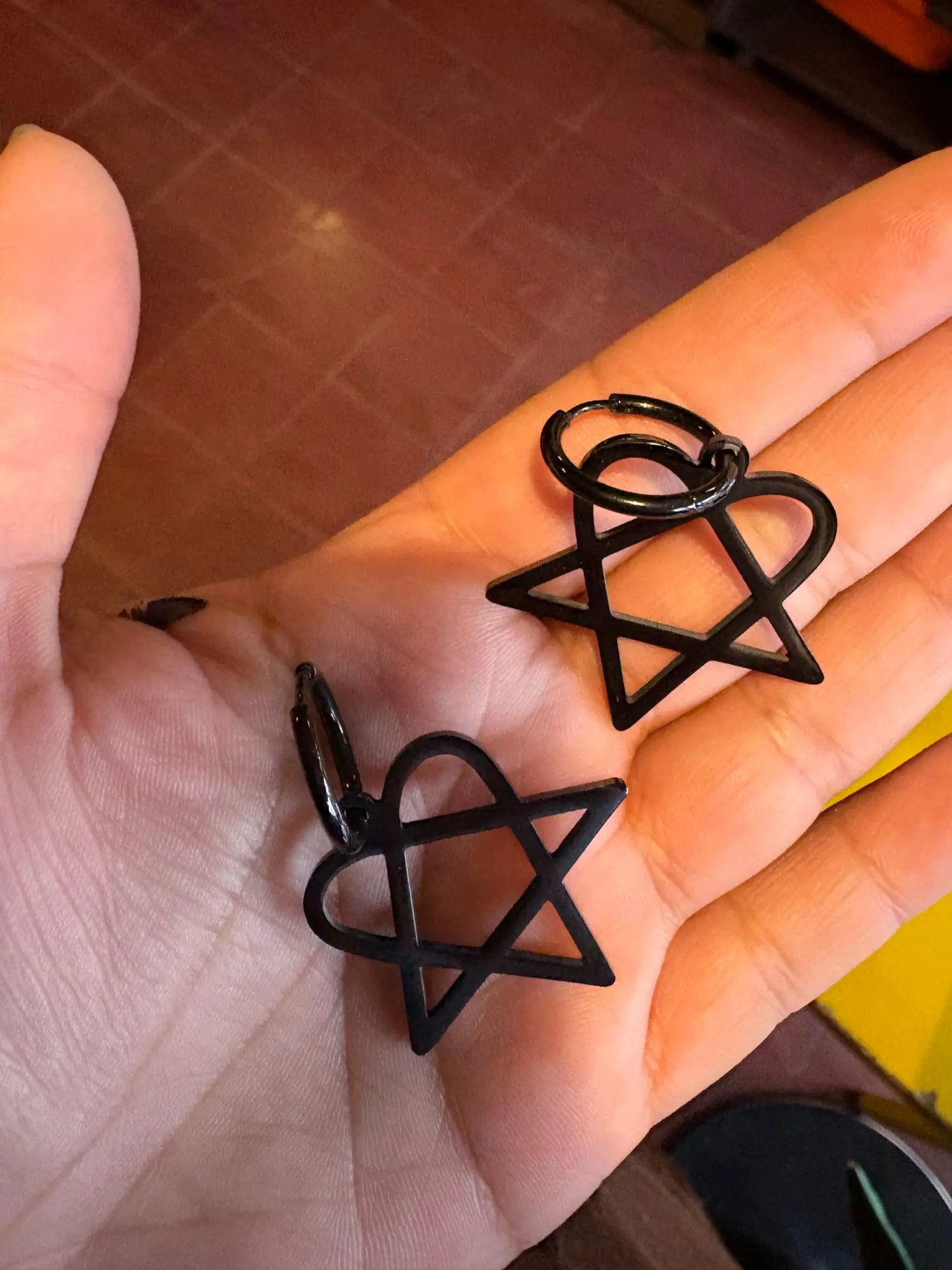 Jewelry Goth Heartagram Star Hoop Earrings Jewelry Gift Size ONE SIZE - 1 Thumbnail