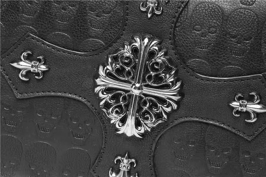 Vintage Luxury Gothic Skull Embossed Leather Clutch Bag Wristlet Size ONE SIZE - 3 Thumbnail