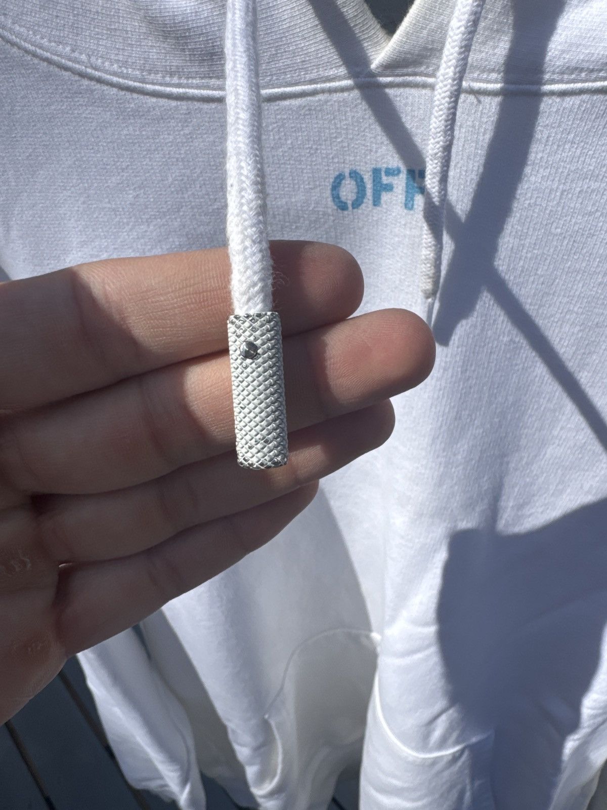 Off-White Limited edition Mikonos off-white hoodie Size US L / EU 52-54 / 3 - 5 Thumbnail