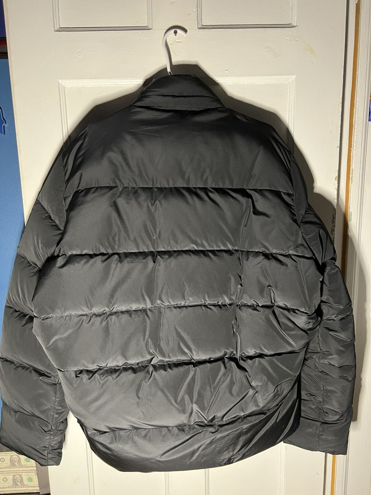 Balenciaga Balenciaga C Shape Puffer Jacket Black Size 48 Size US L / EU 52-54 / 3 - 5 Thumbnail