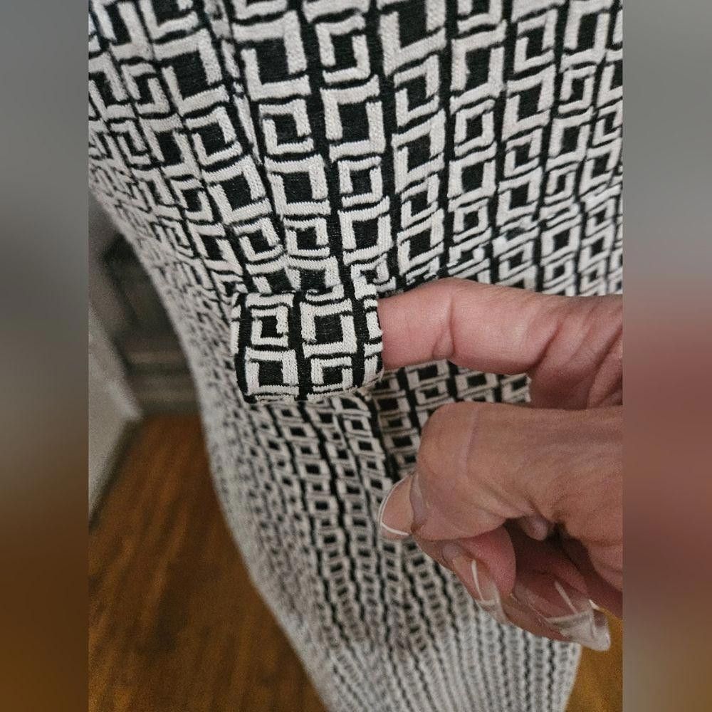 Designer Stylish Black and White Print Midi Dress Size M / US 6-8 / IT 42-44 - 6 Thumbnail