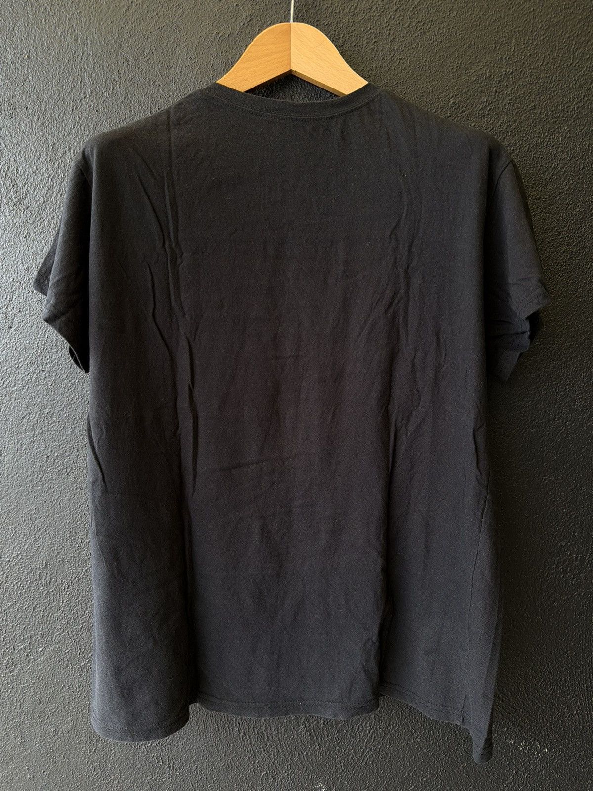 Margaret Howell Margaret Howell Black T-Shirt with Silver Foil Logo Graphic Size L / US 10 / IT 46 - 4 Thumbnail