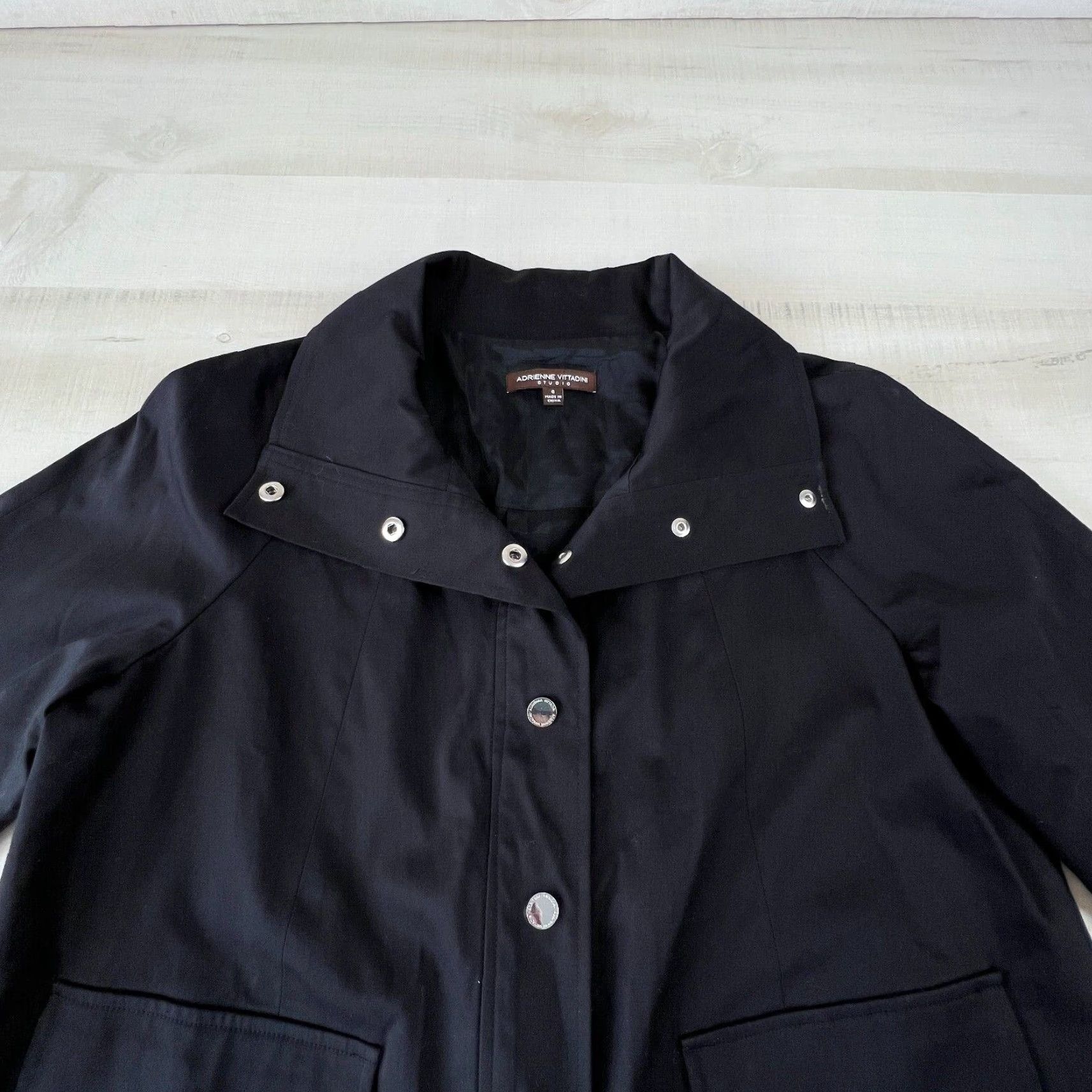 Vintage Adrienne Vittadini Womens Black 3/4 Sleeve Snap Button Collar Top Shirt Size 6 Size M / US 6-8 / IT 42-44 - 2 Thumbnail