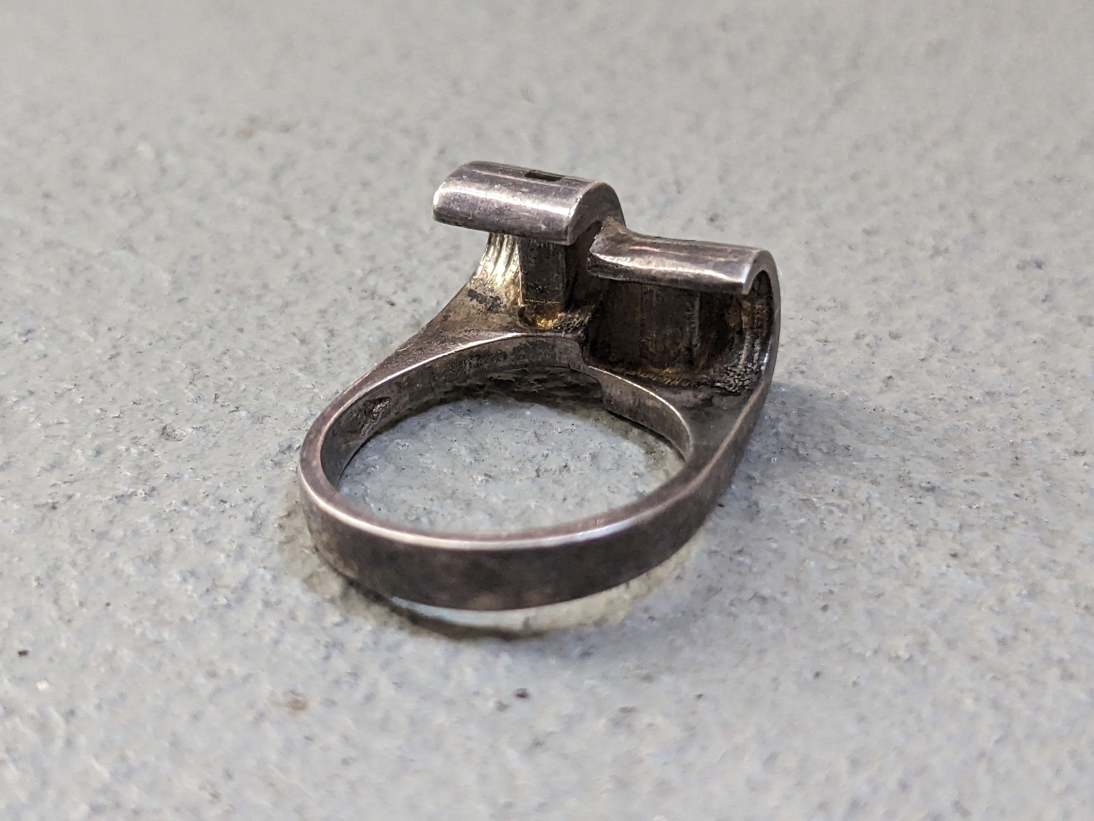 Jewelry Vintage Sterling Silver Ring Size 6.25 Black Onyx Modern Size ONE SIZE - 10 Thumbnail