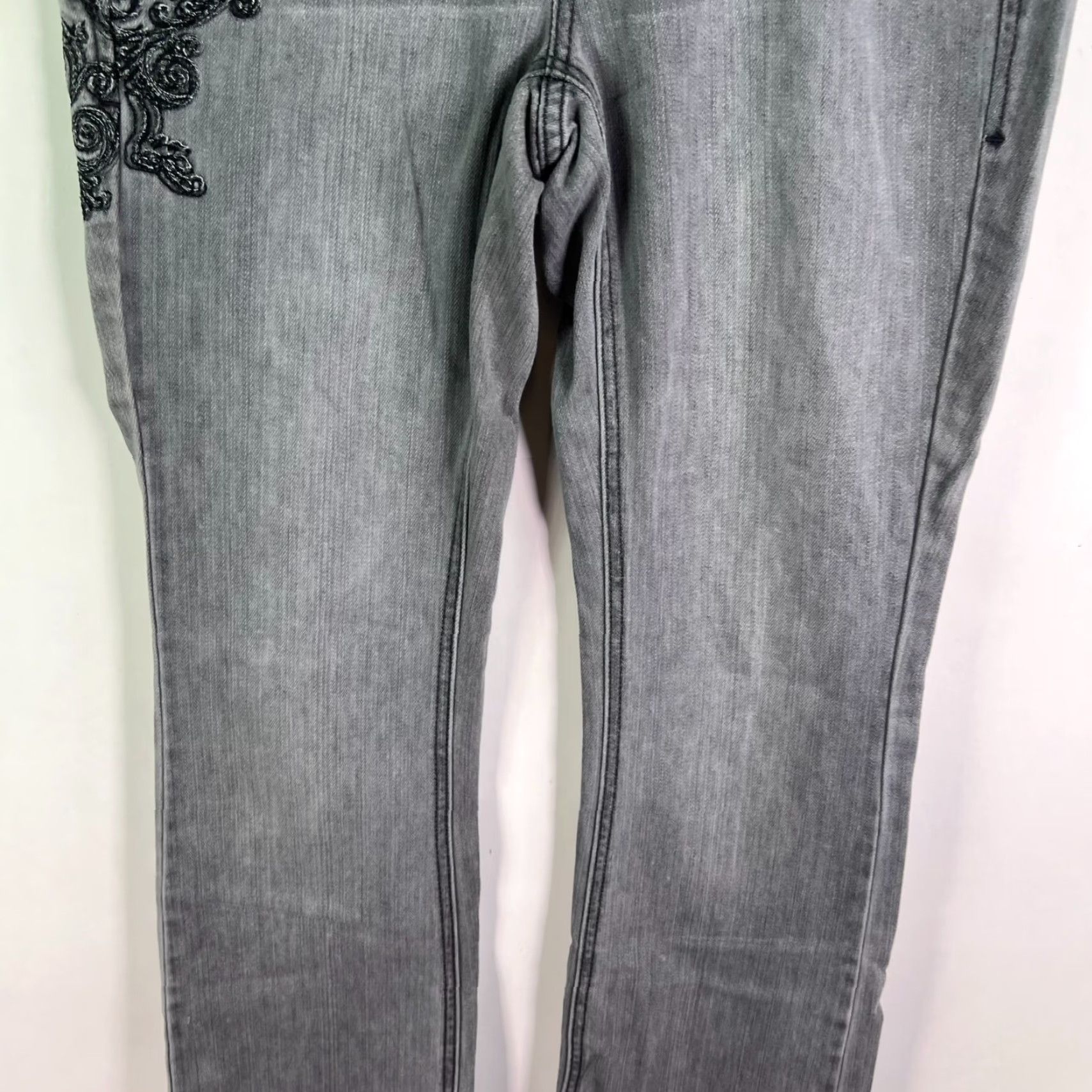White House Black Market Vintage White House Black Market Denim Jeans Womens SZ 4 Slim Bootcut Low-Rise Embroidered Gray 90s City Size 27" / US 4 / IT 40 - 3 Thumbnail