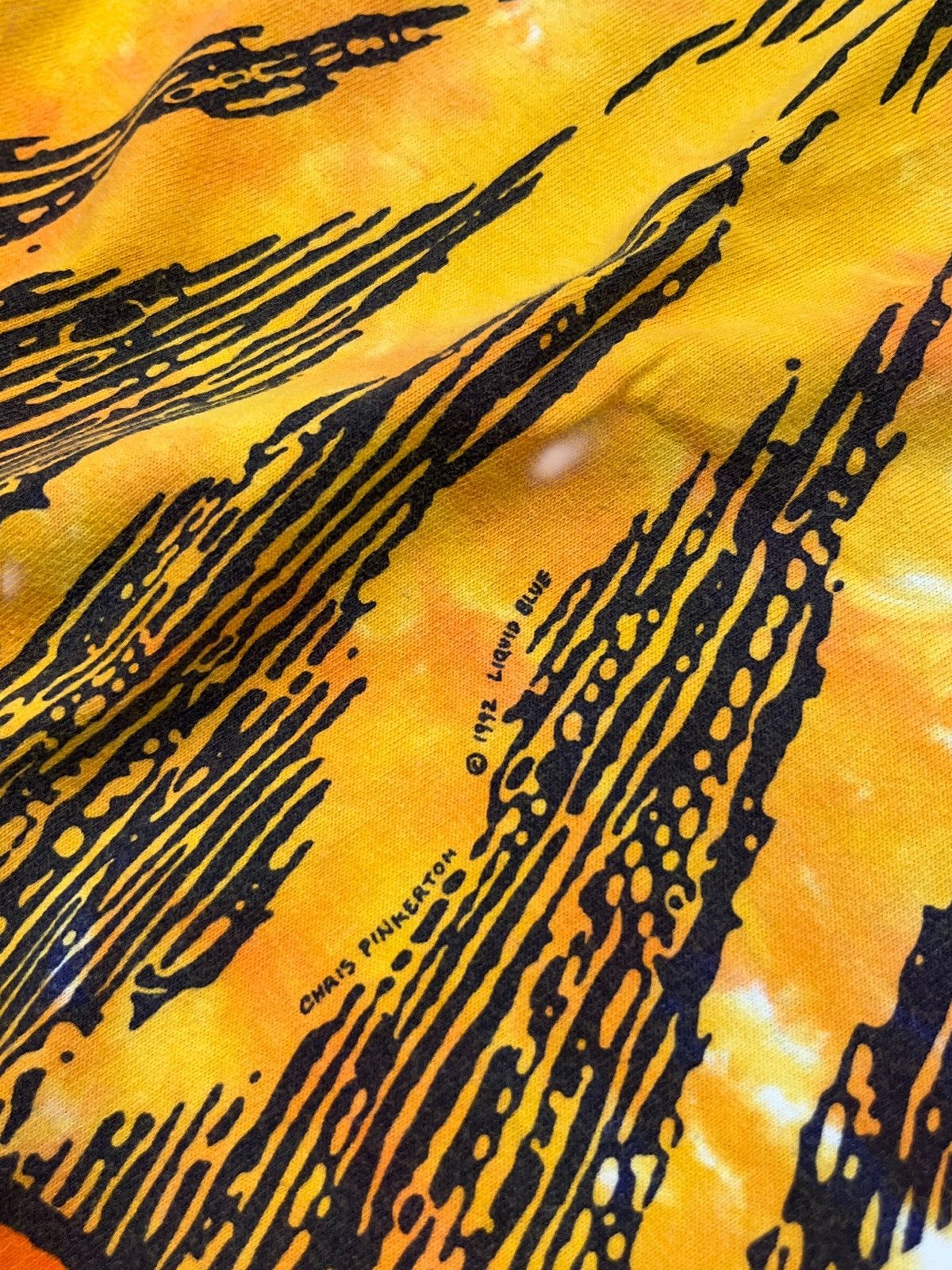 Liquid Blue Vintage 1992 Liquid Blue Sun/Moon All Over Print T-shirt Size US XL / EU 56 / 4 - 6 Thumbnail