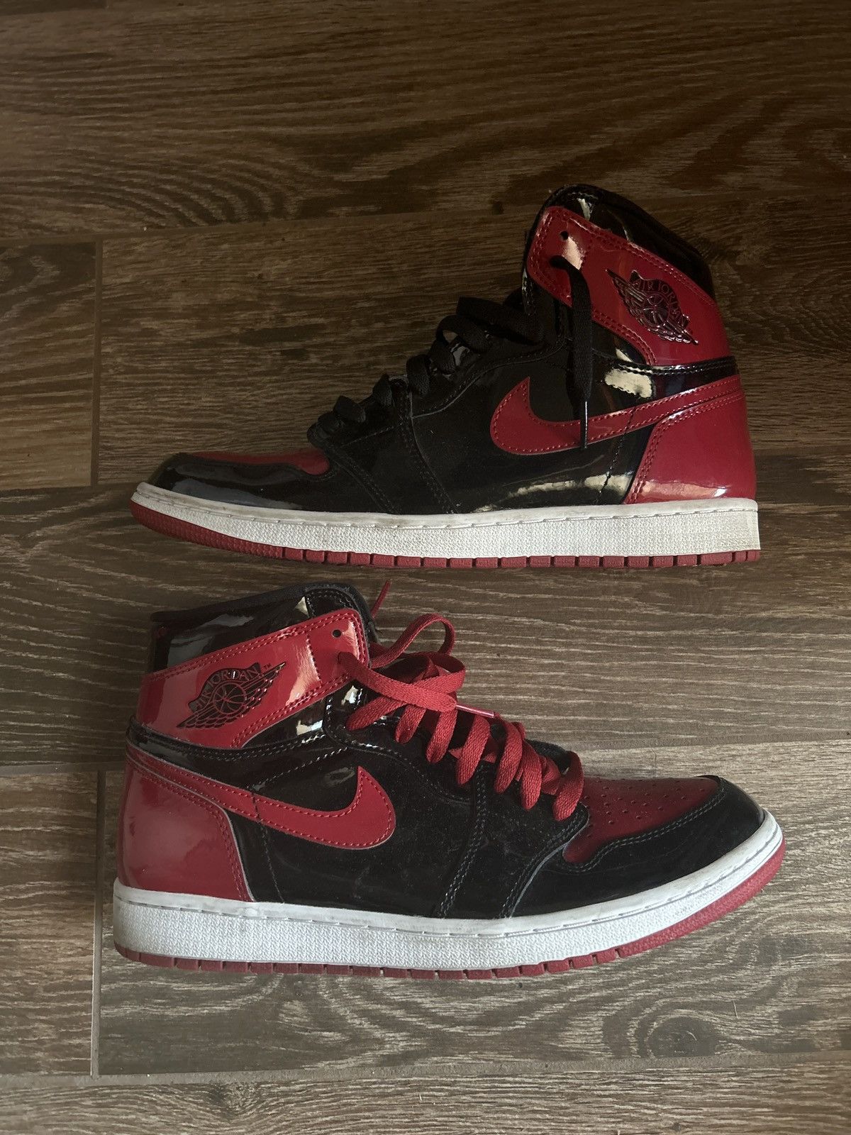 Jordan Brand × Nike Jordan 1 Patent Bred Size US 10.5 / EU 43-44 - 3 Thumbnail