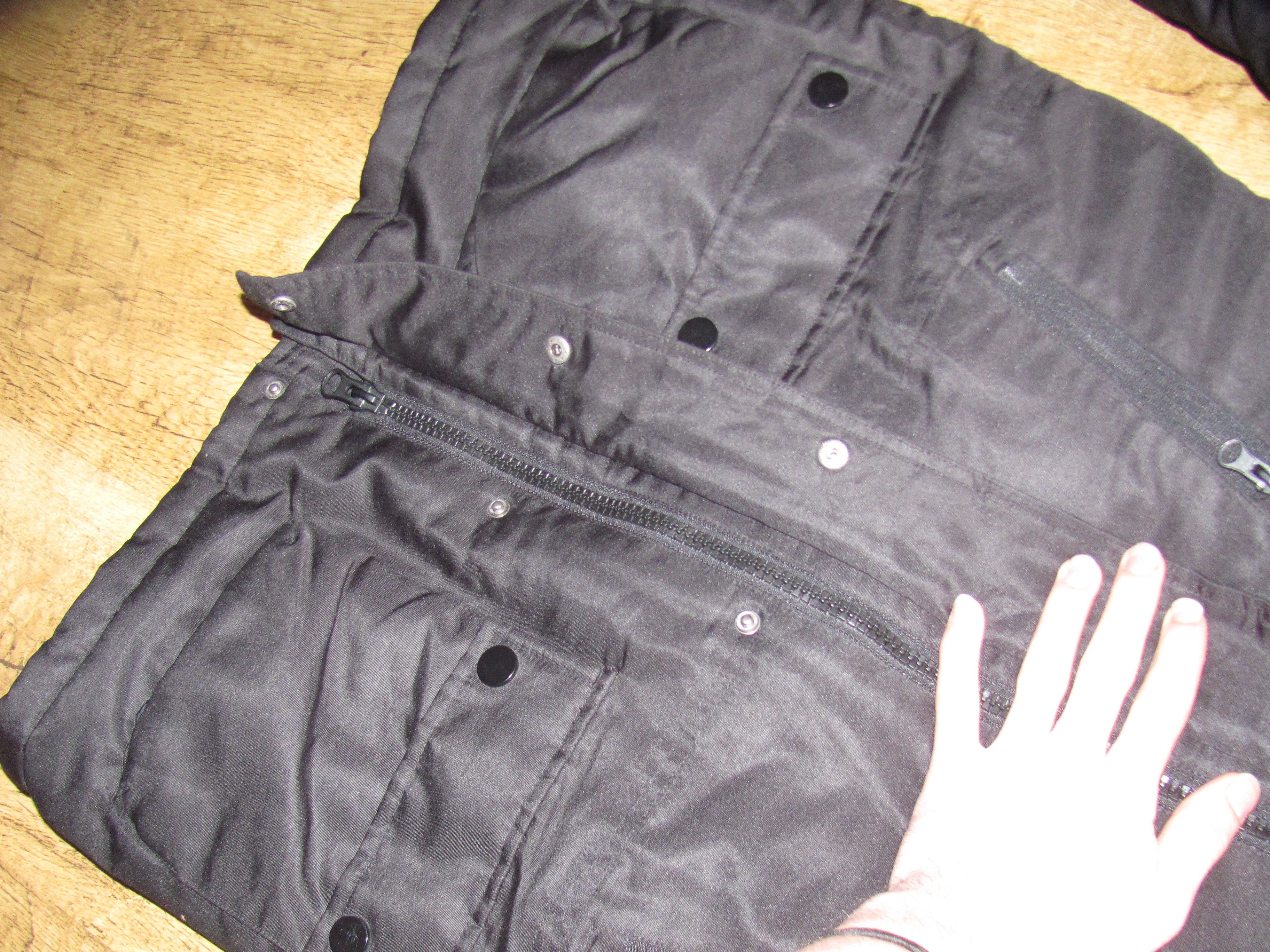 If Six Was Nine × Le Grande Bleu (L.G.B.) × PPFM LGB Style Black Jacket With Fur Hood Size ONE SIZE - 10 Thumbnail