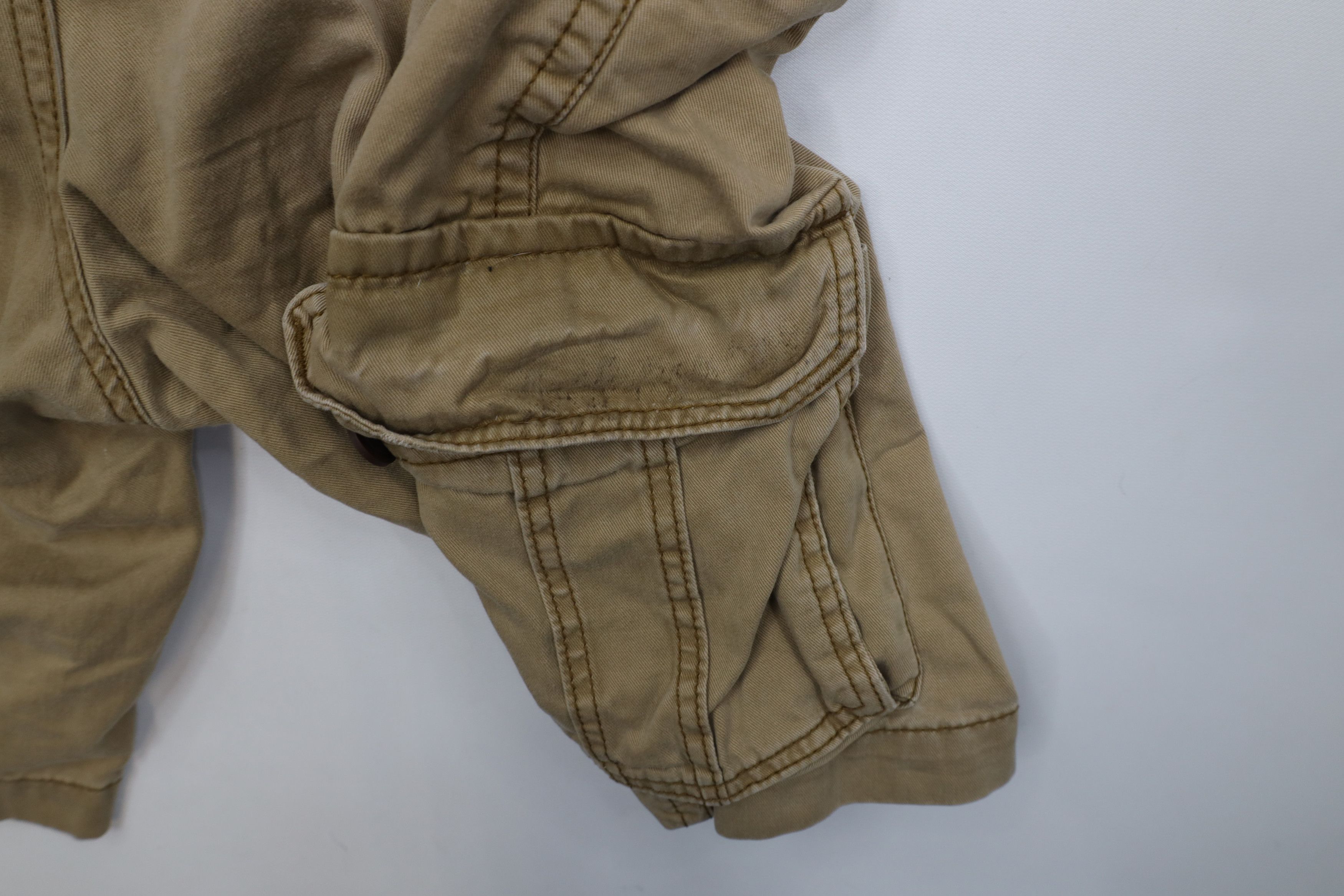 Aeropostale Vintage Y2K Aeropostale Heavyweight Cargo Shorts Brown Size US 32 / EU 48 - 10 Thumbnail