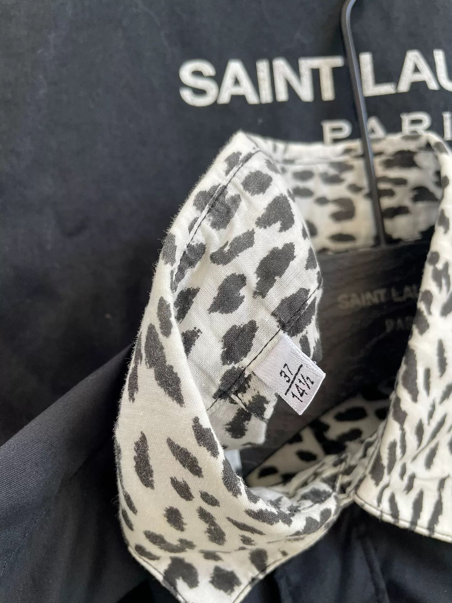 Other saint laurent leopard print shirt in excellent condition. Size M / US 6-8 / IT 42-44 - 5 Thumbnail