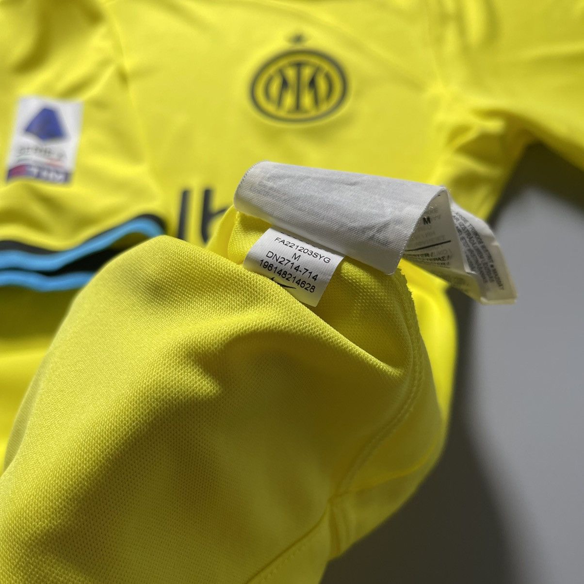 Nike × Vintage INTER NIKE 2022/2023 FOOTBALL THIRD JERSEY #10 MARTINEZ Size US M / EU 48-50 / 2 - 13 Thumbnail