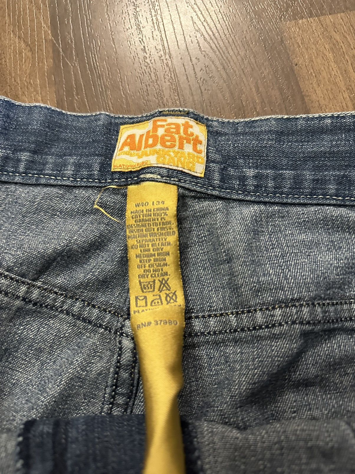 Fubu Platinum Fubu Vintage Fat Albert Size US 40 / EU 56 - 5 Thumbnail