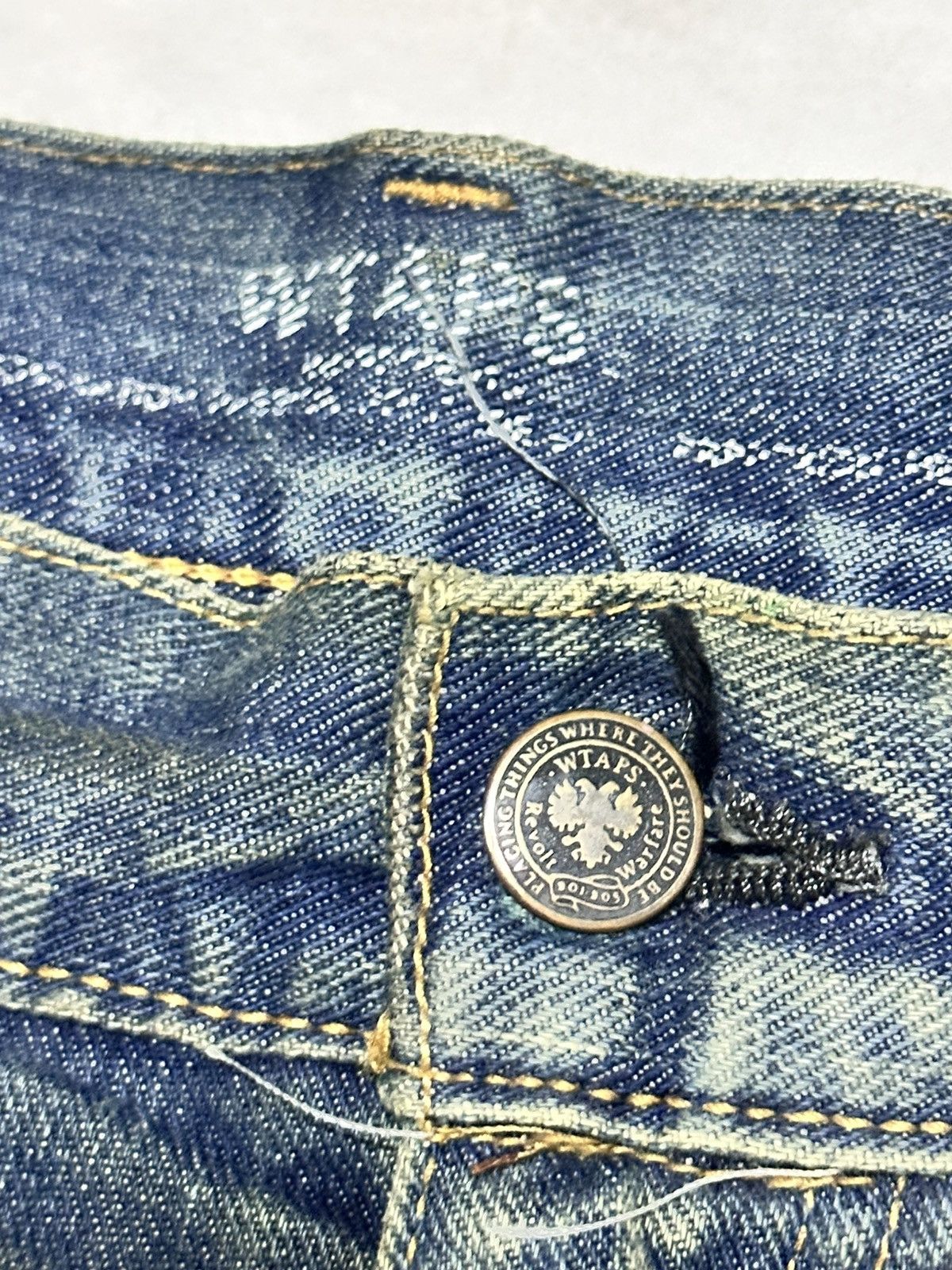 Wtaps Authentic Wtaps Vintage Skinny Loose With Mudwash and Faded Size US 35 - 9 Thumbnail