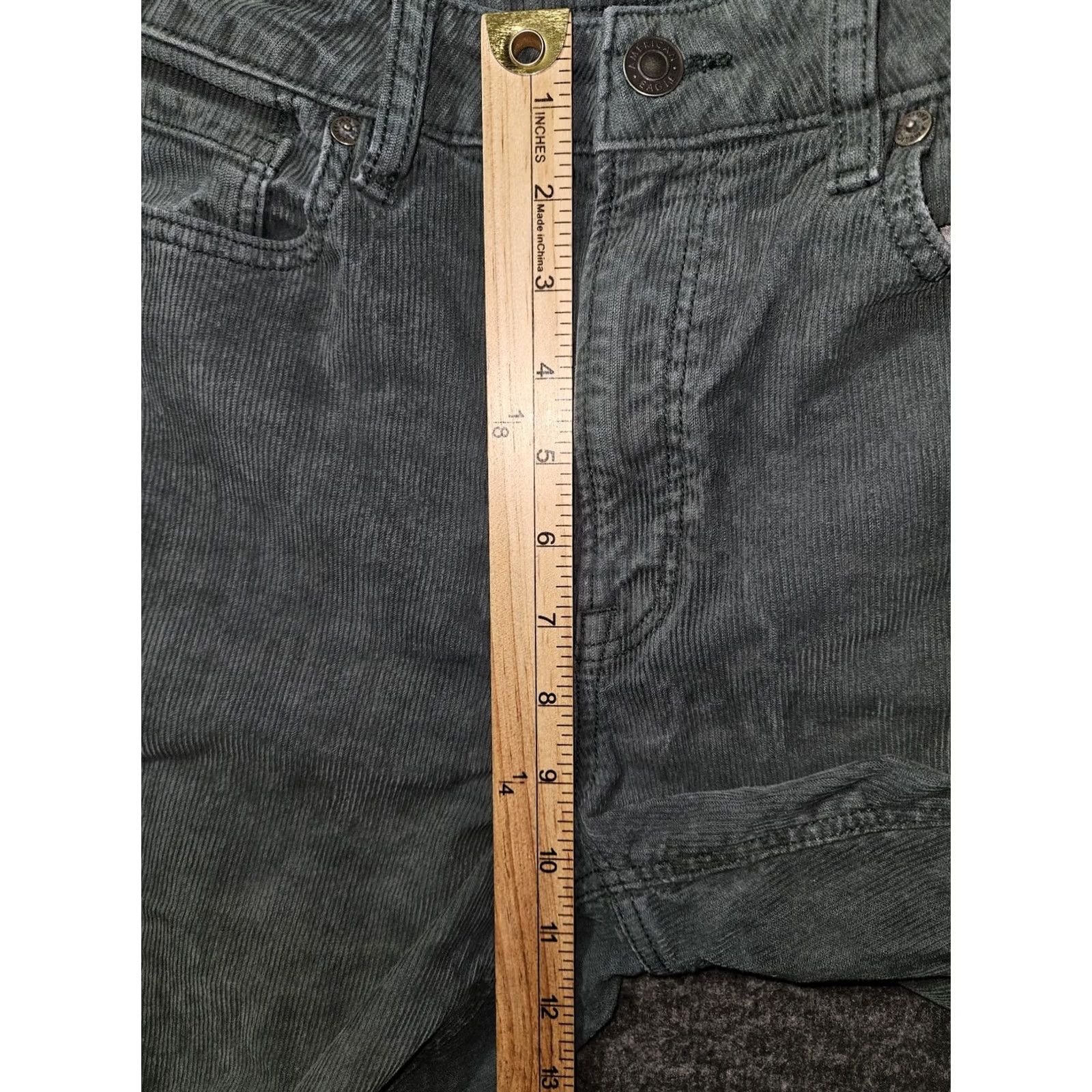 Vintage VINTAGE American Eagle Mom Straight Jean Womens 6 Green Corduroy Stretch High Rise Pants Size 28" / US 6 / IT 42 - 6 Thumbnail