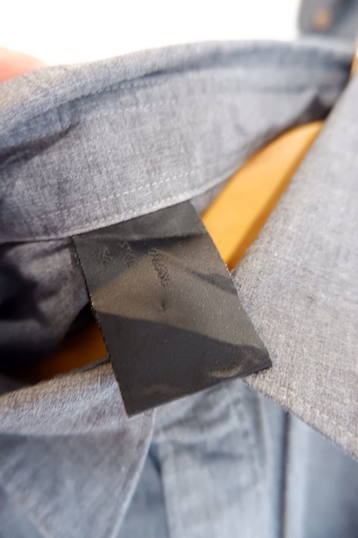 N.Hoolywood N Hoolywood - Button Up Dress Shirts Size US S / EU 44-46 / 1 - 5 Thumbnail