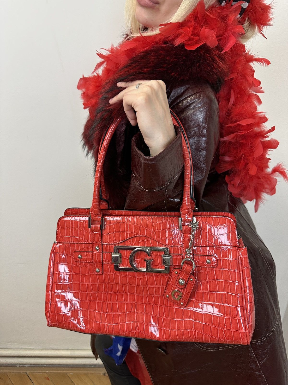 Guess Vintage Guess red leather shoulder bag Size ONE SIZE - 1 Thumbnail